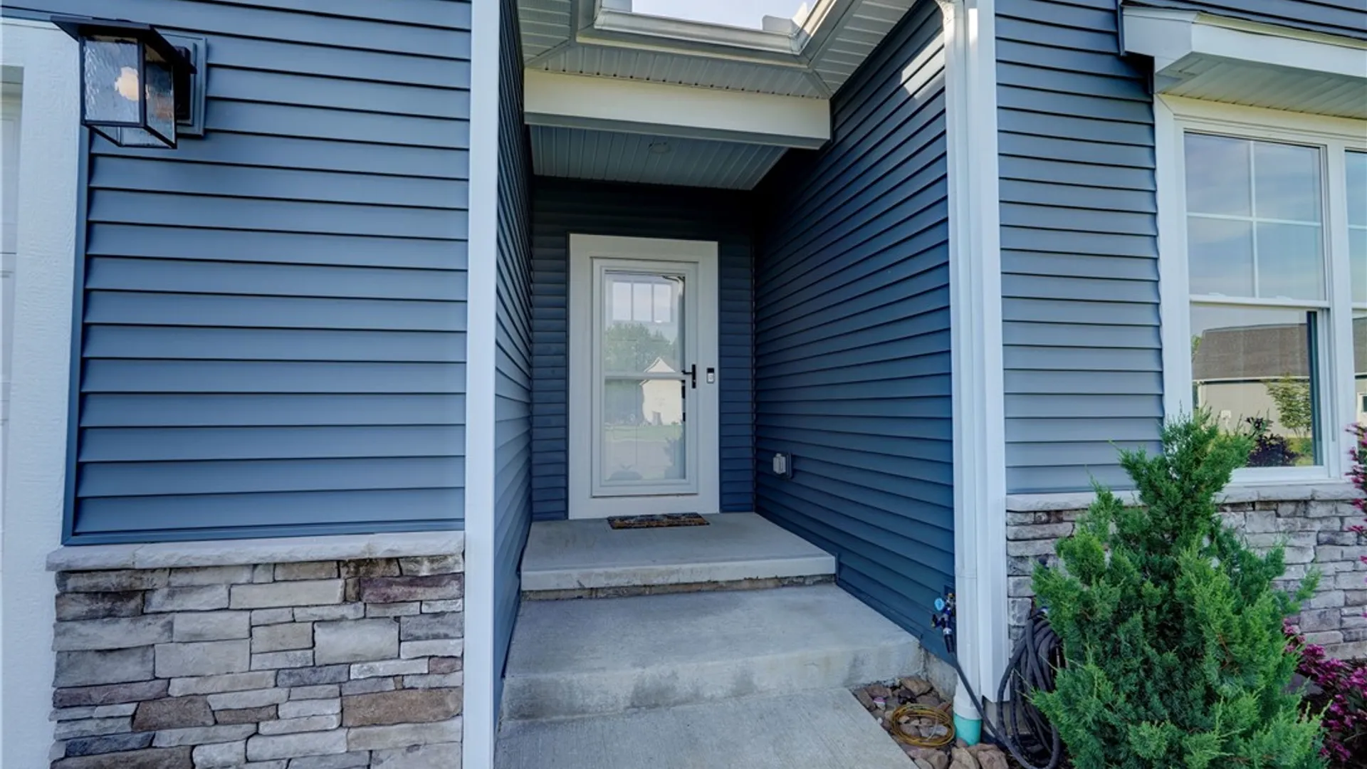 Property at 1093 Bear Creek Circle, Webster, NY 14580 2