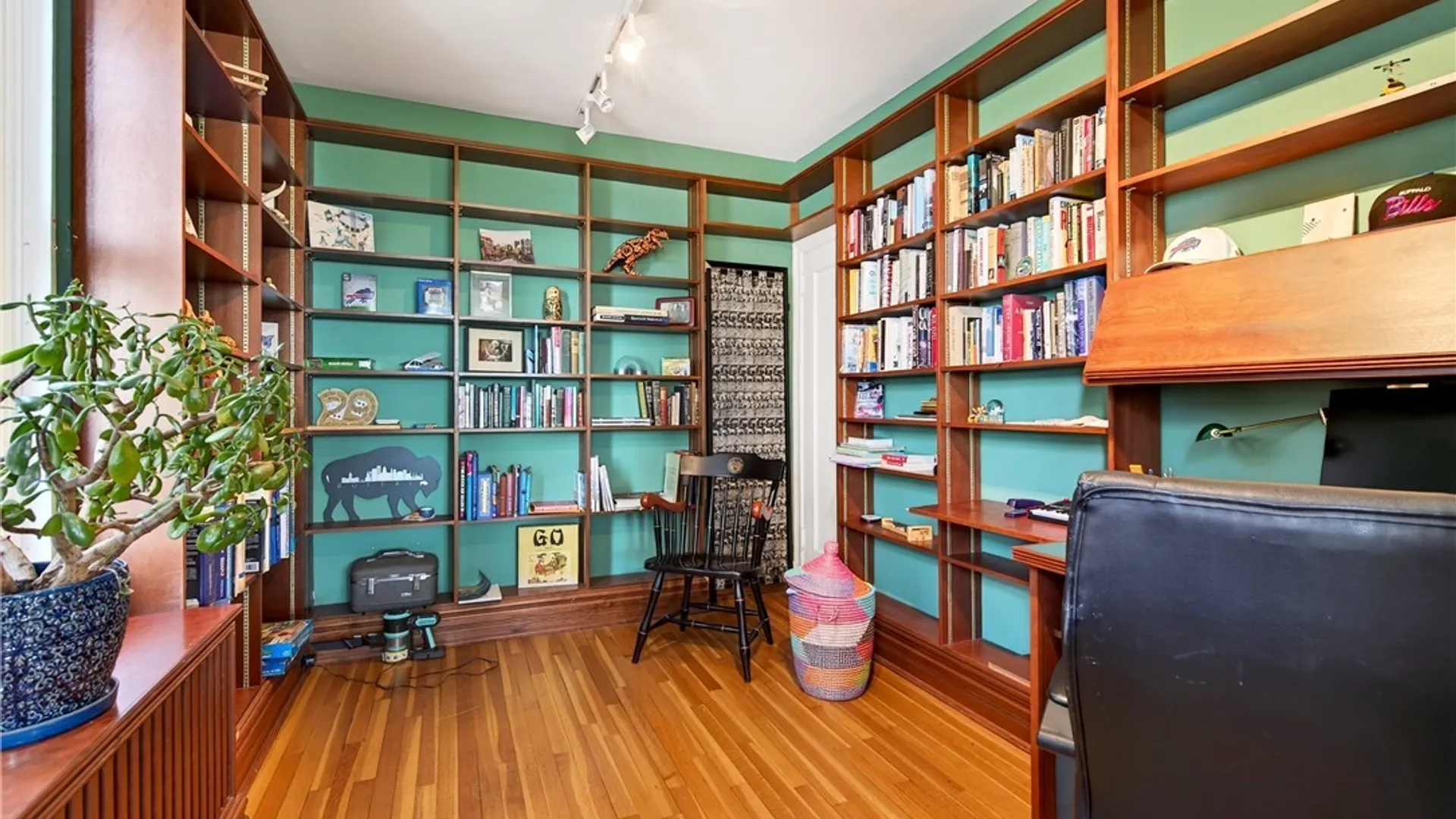 Property at 83 Bryant Street, Buffalo, NY 14209 17