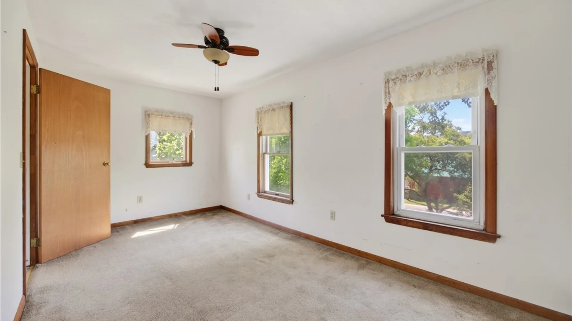Property at 13 Warden Street, Bath, NY 14810 28