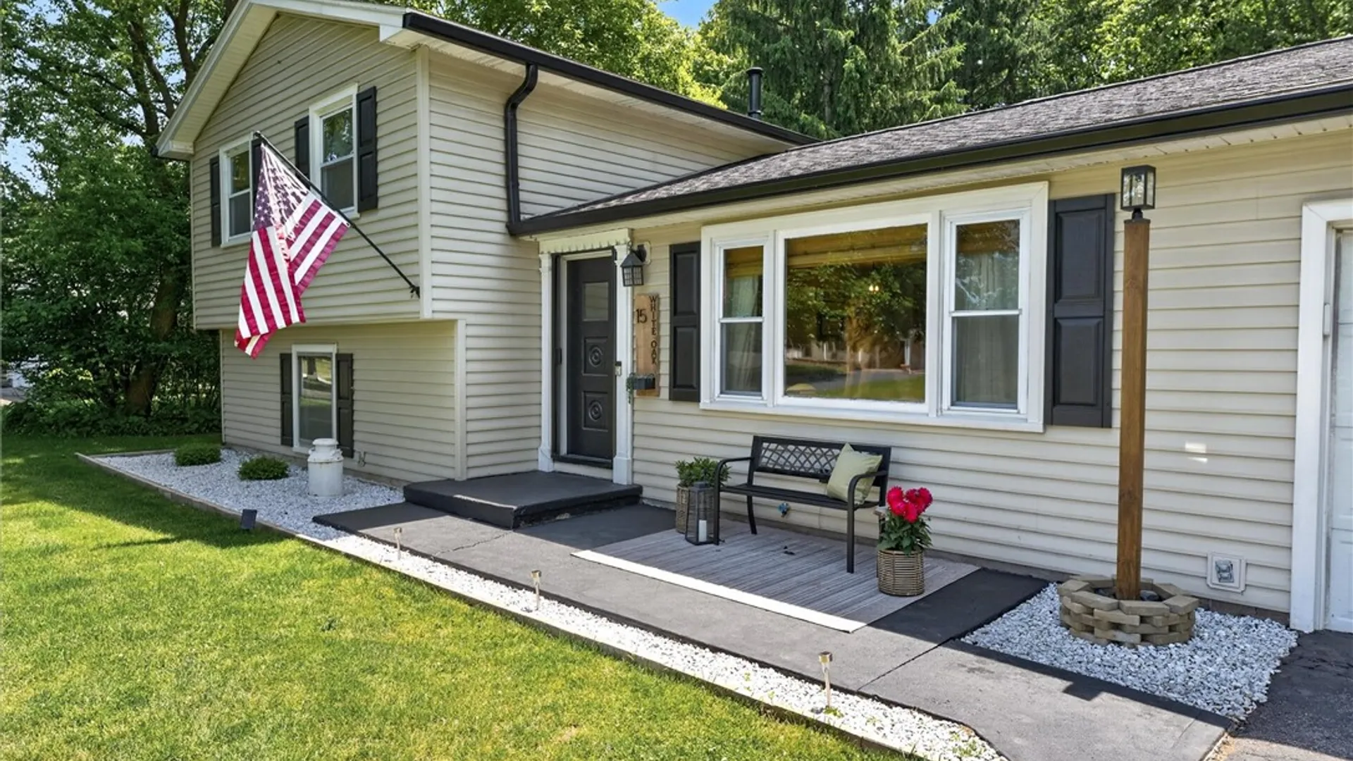 Property at 15 White Oak Lane, Perinton, NY 14450 2