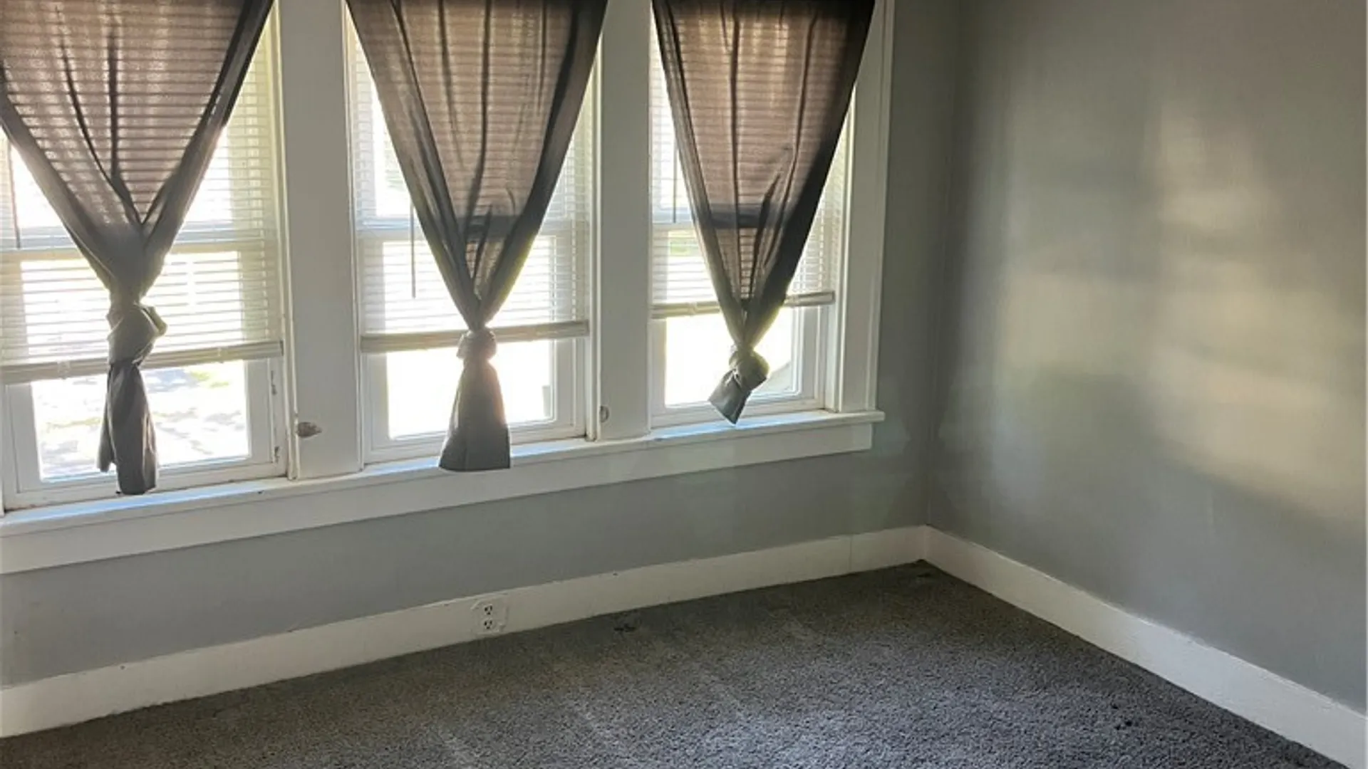 Property at 86 Ransom Street, Lockport City, NY 14094 15