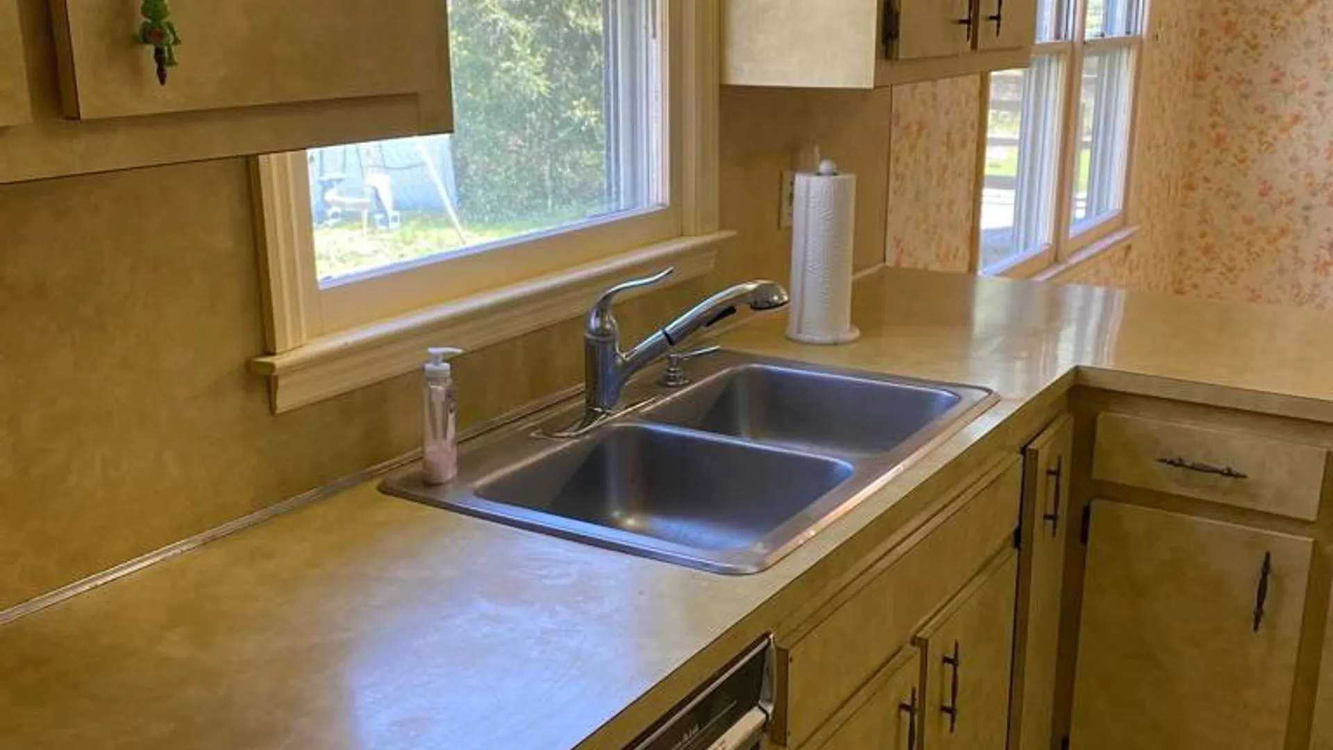 Property at 1885 Route 302, Circleville, NY 10919 13