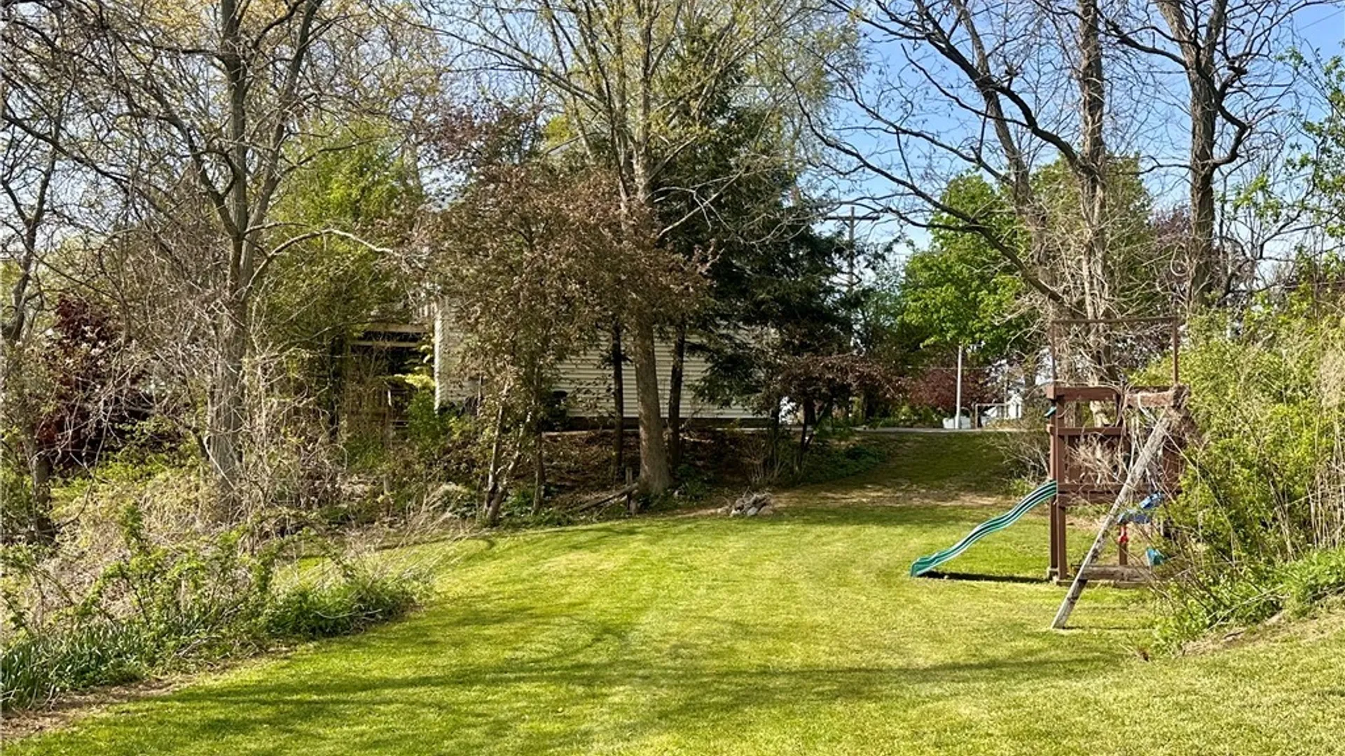 Property at 17 Prospect Street, Hanover, NY 14062 27