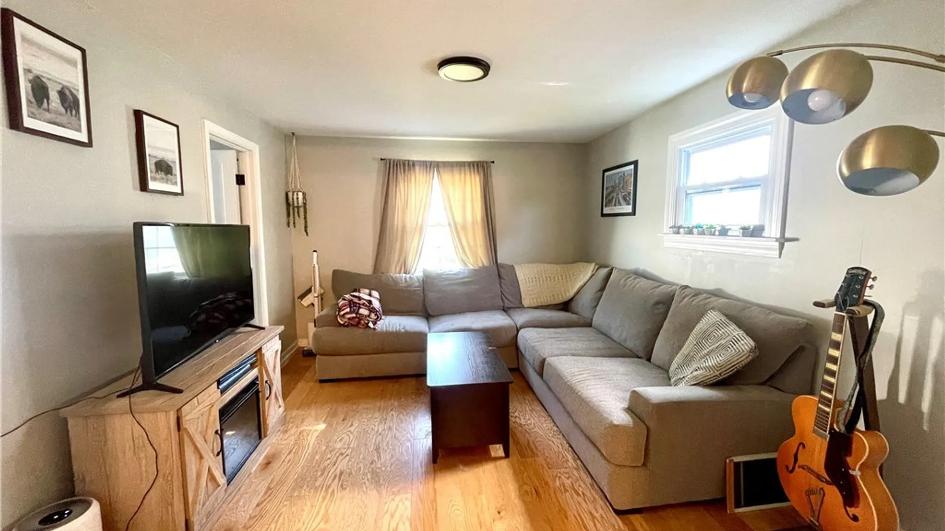 Property at 83 Whitehall Avenue, Buffalo, NY 14220 7