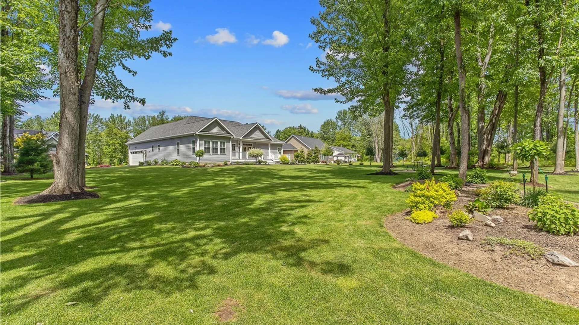 Property at 4309 Tiger Lily Path, Clay, NY 13090 38