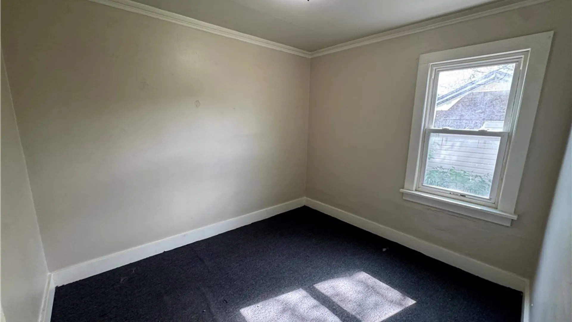 Property at 745 19th Street, Niagara Falls, NY 14301 10