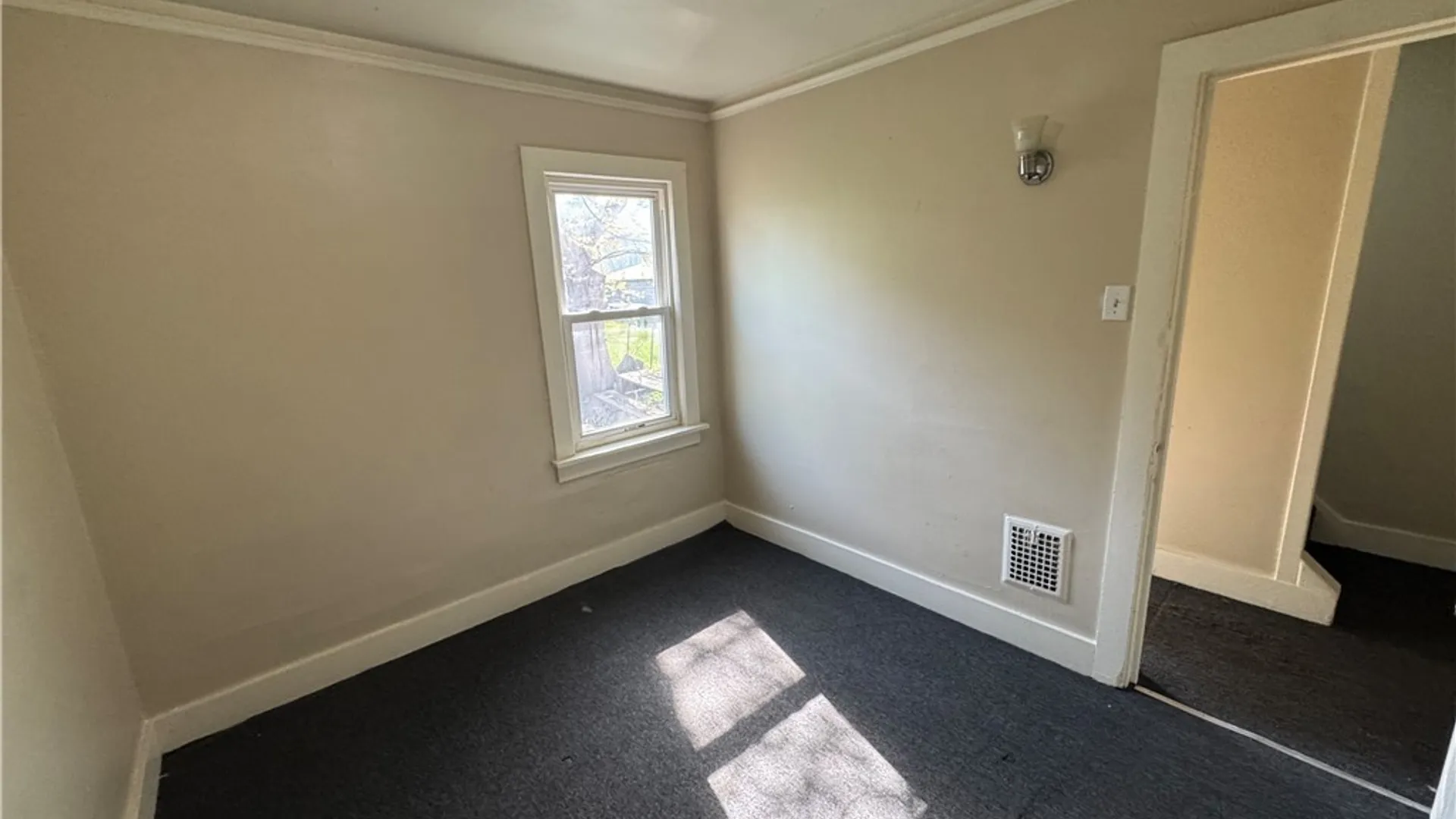 Property at 745 19th Street, Niagara Falls, NY 14301 11