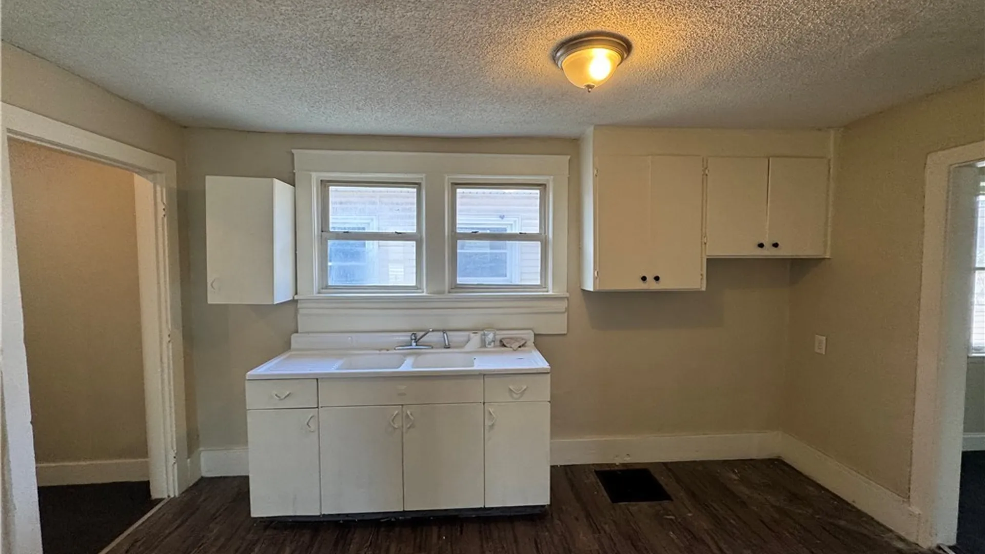 Property at 745 19th Street, Niagara Falls, NY 14301 16