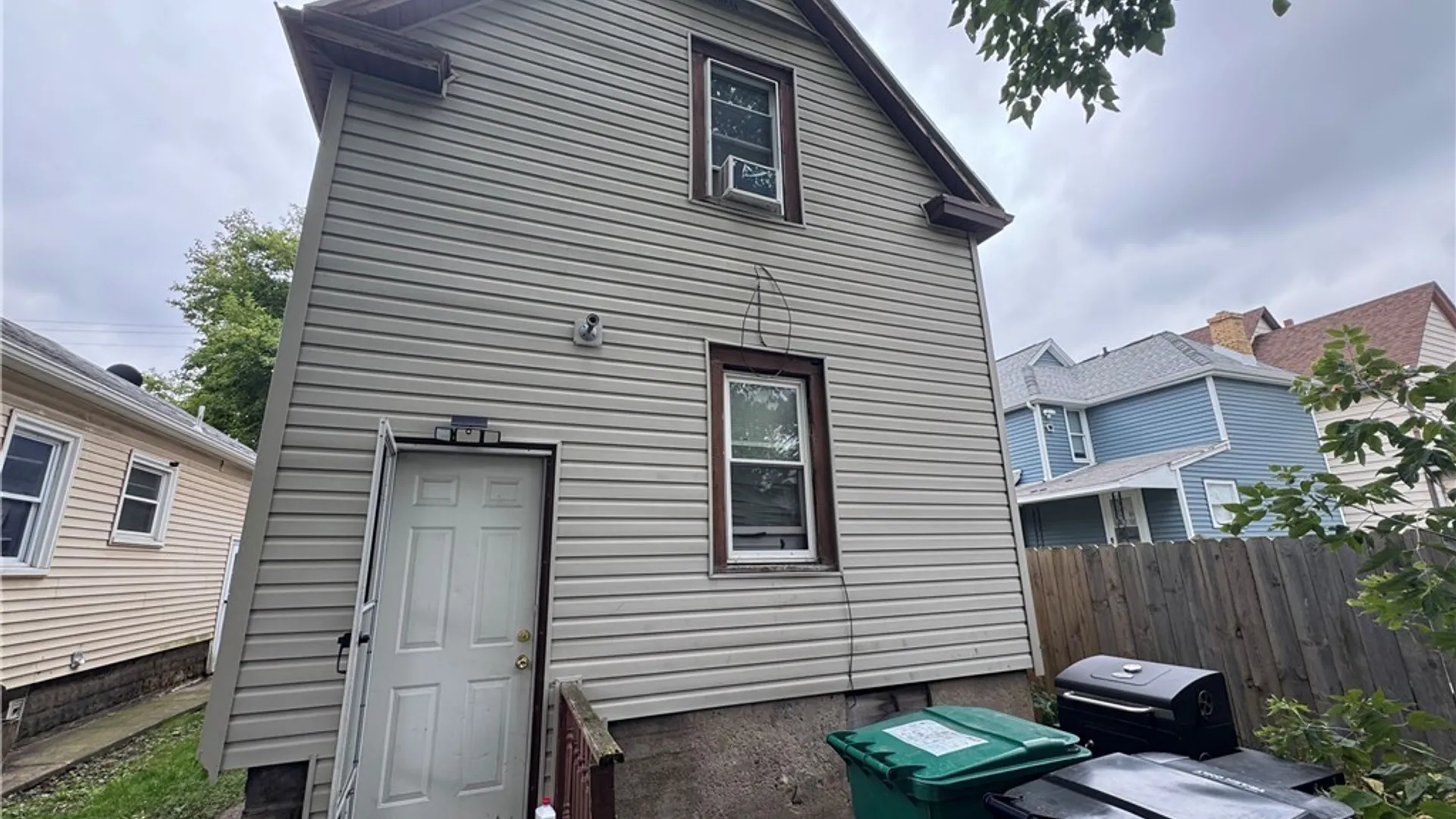 Property at 745 19th Street, Niagara Falls, NY 14301 3