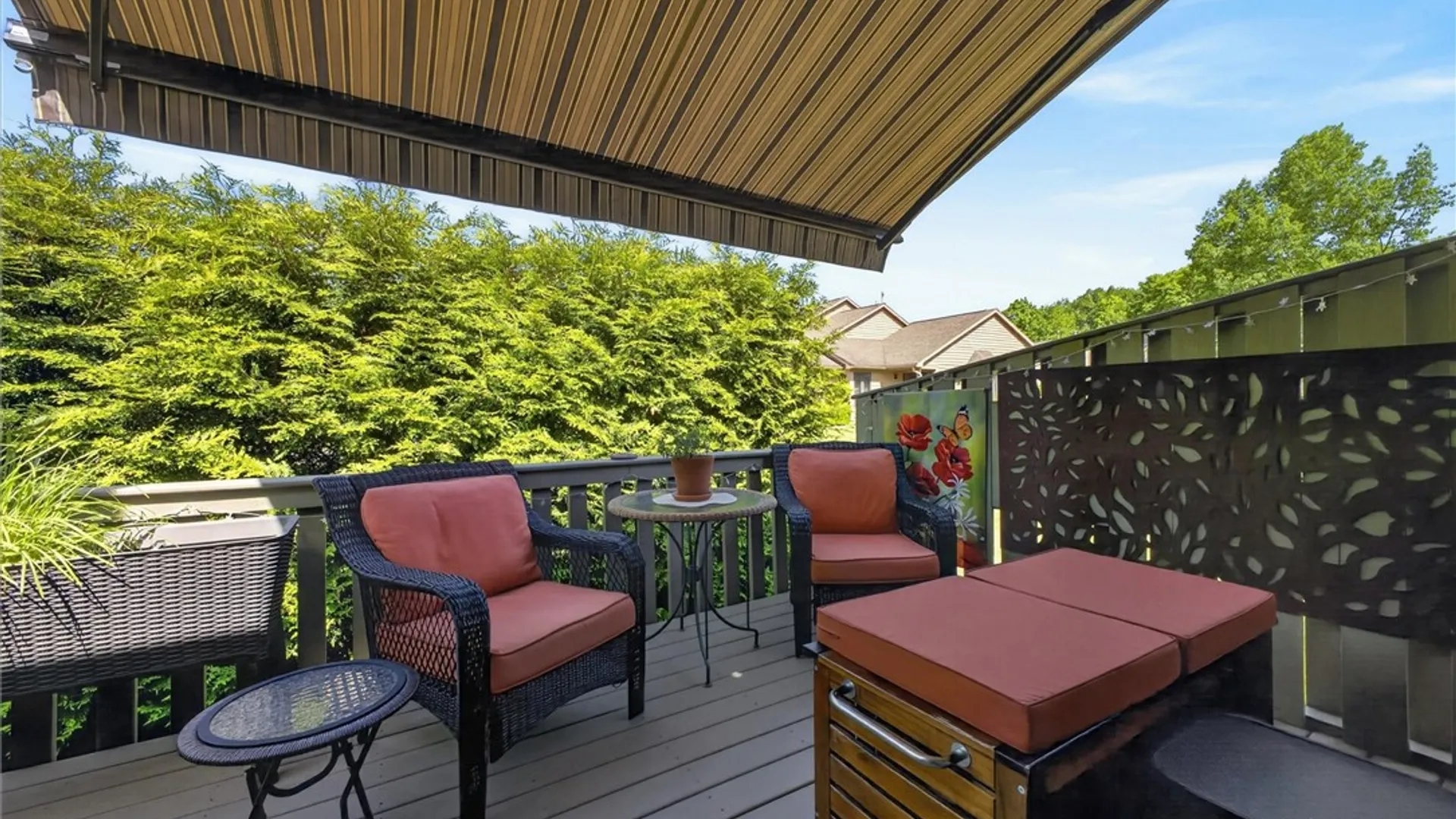 Property at 21 Kettering Drive, Greece, NY 14612 4