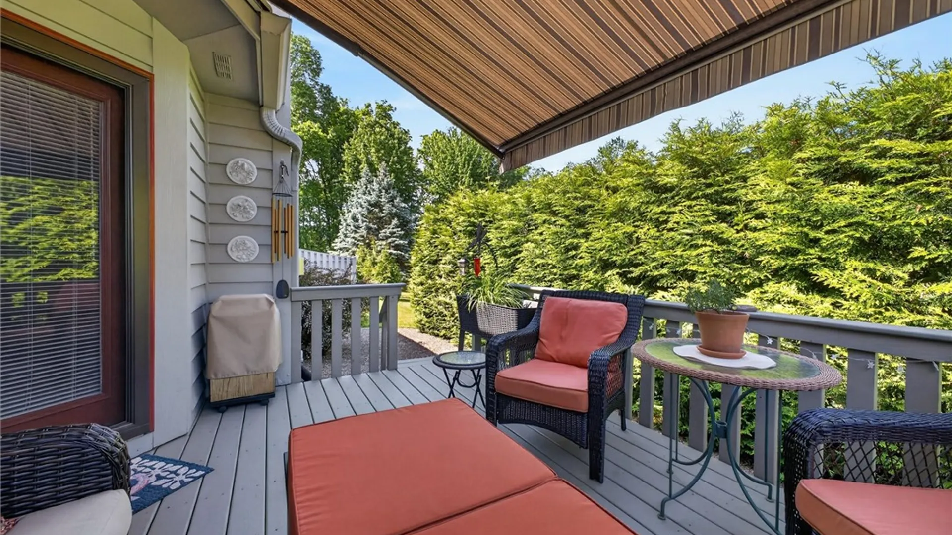 Property at 21 Kettering Drive, Greece, NY 14612 5