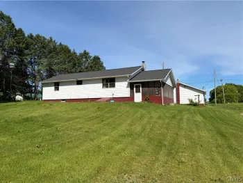 Property at 2598 County Route 6, Hammond, NY 13646