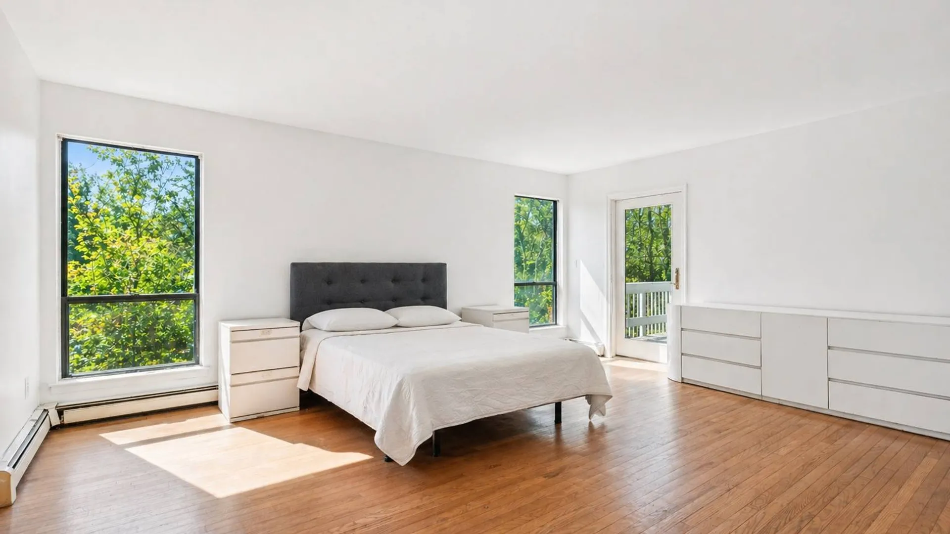Property at 4 S BREEZE DR, East Hampton, NY 11937 6