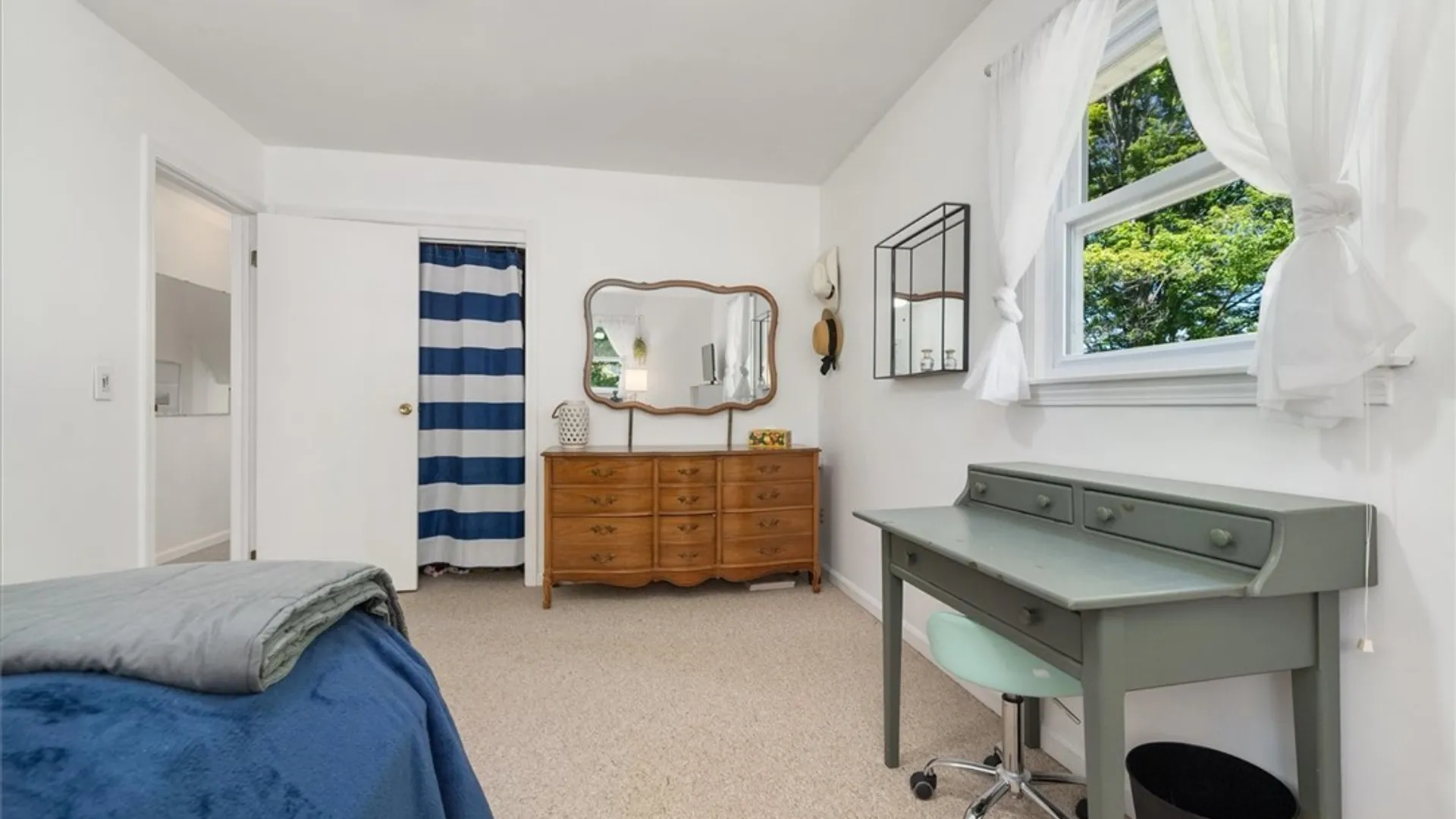 Property at 325 Putnam Street, Sangerfield, NY 13480 28