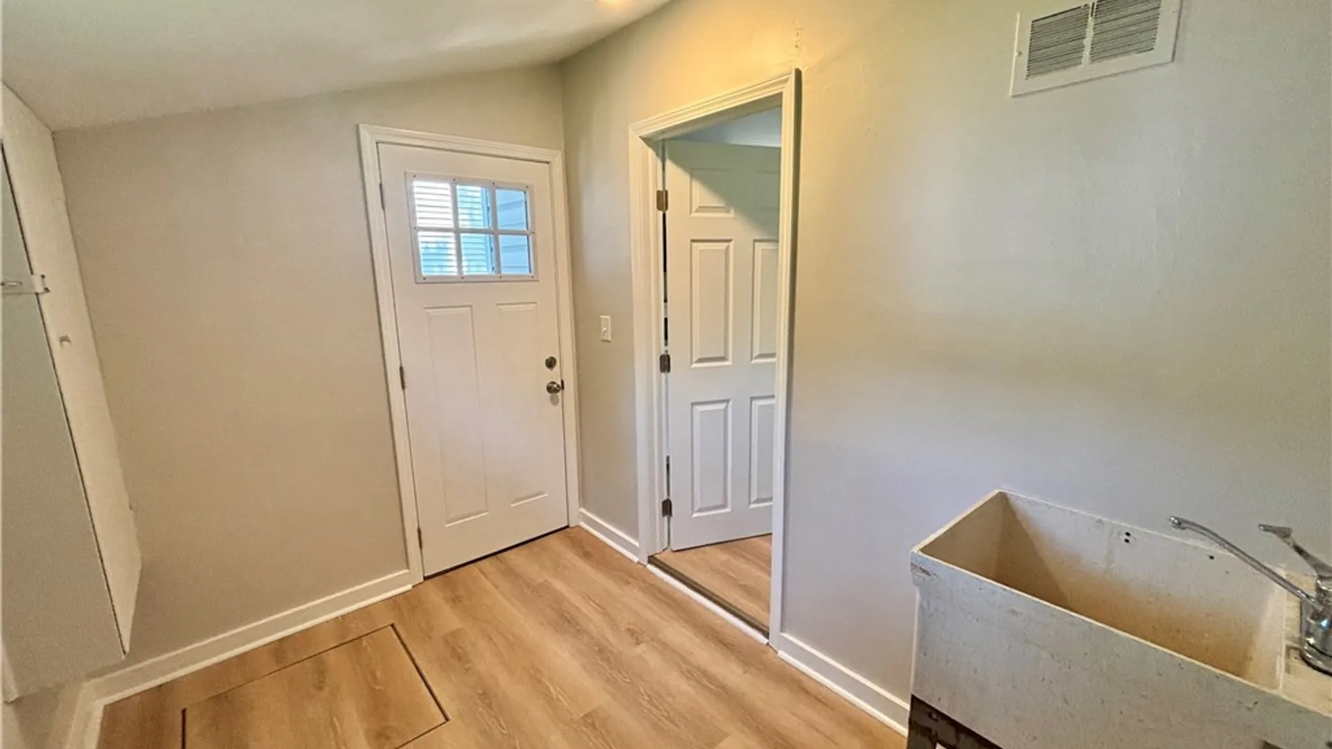 Property at 456 Wendel Ave, Tonawanda, NY 14223 18