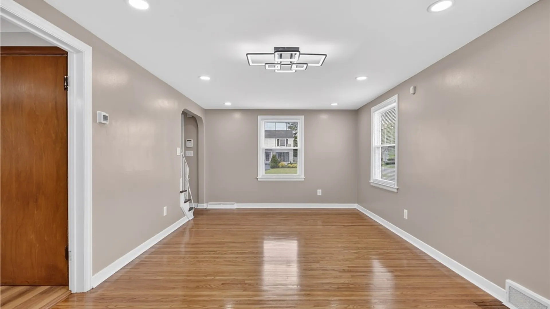 Property at 121 Southgate Road, Cheektowaga, NY 14215 12