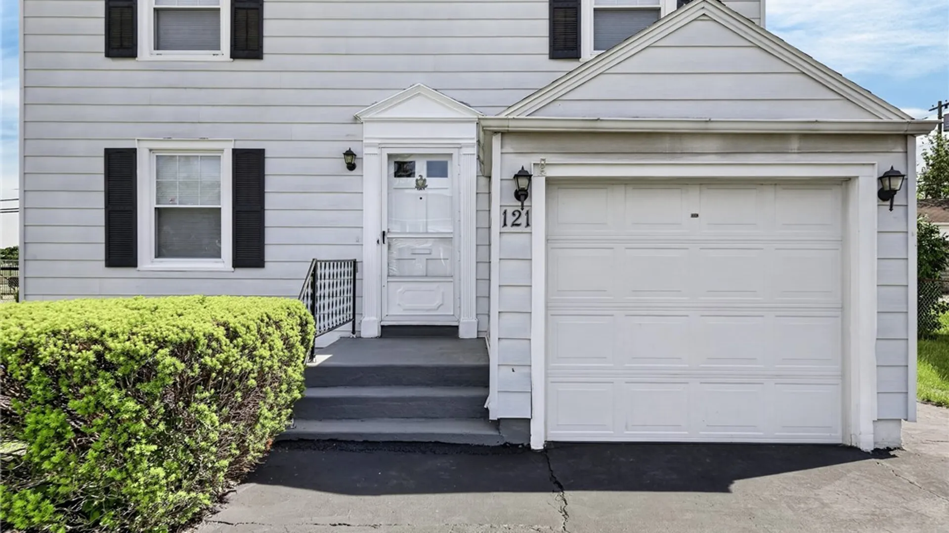 Property at 121 Southgate Road, Cheektowaga, NY 14215 6