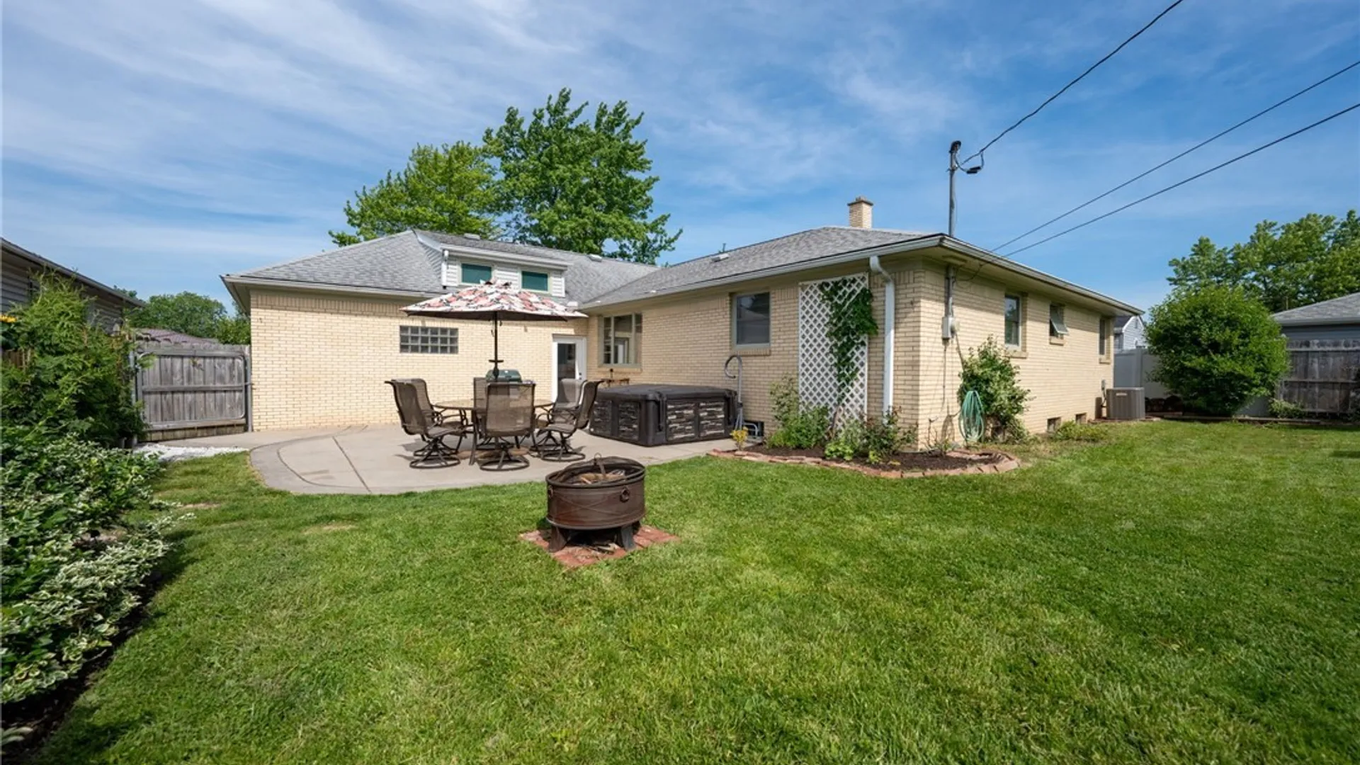 Property at 135 Alberta Drive, Amherst, NY 14226 33