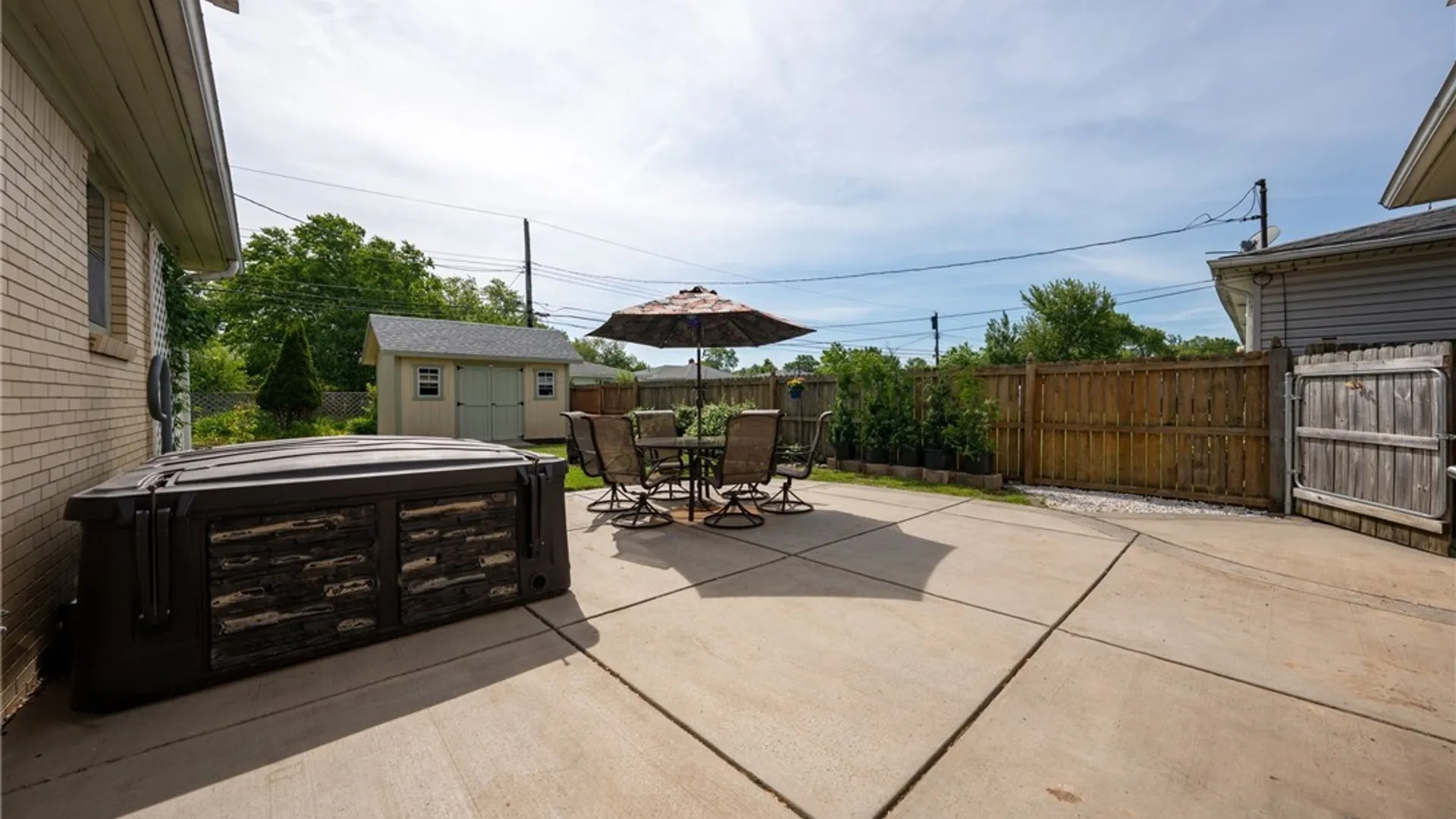 Property at 135 Alberta Drive, Amherst, NY 14226 34