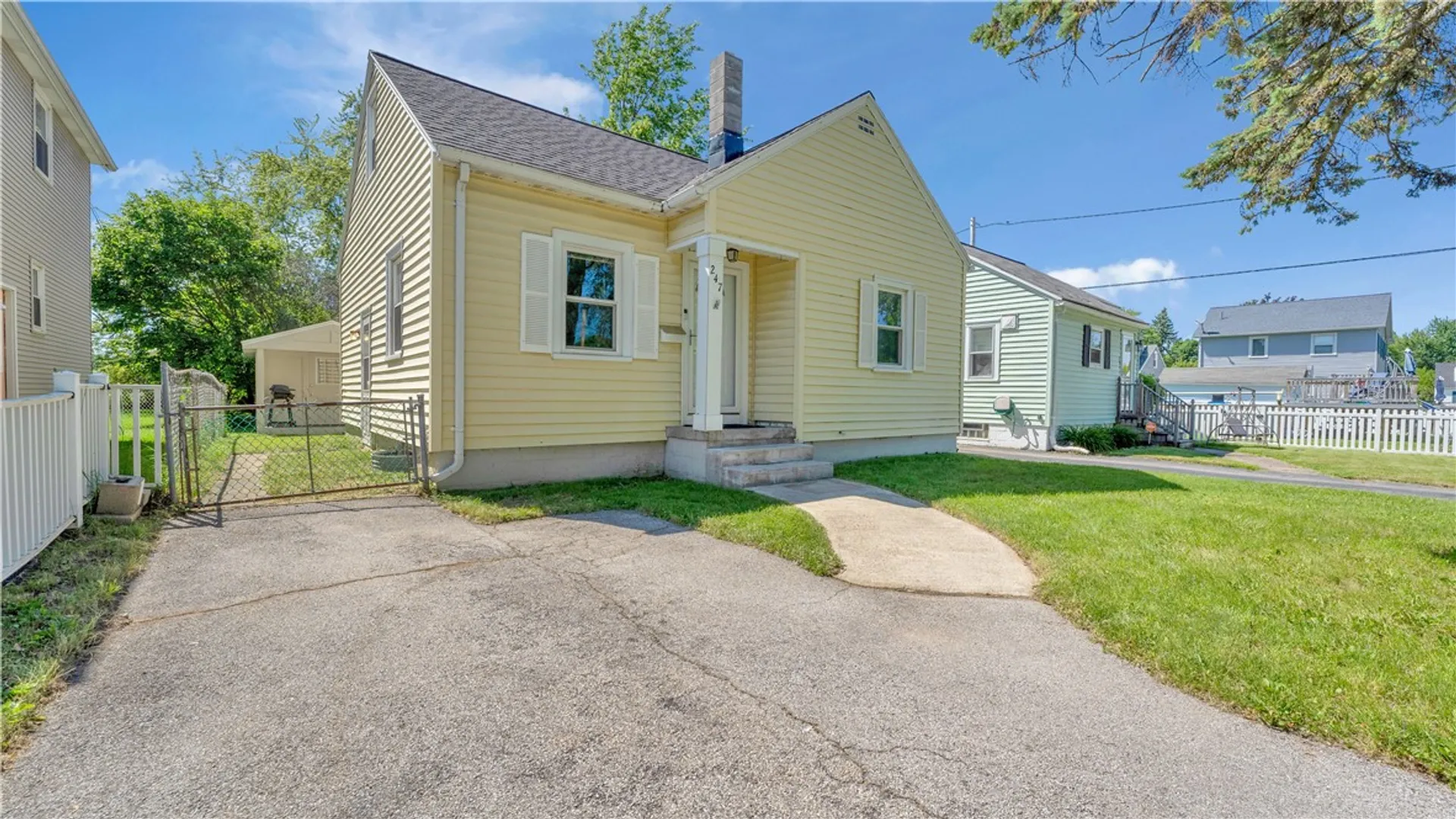 Property at 247 Ridgecrest Road, Greece, NY 14626 2