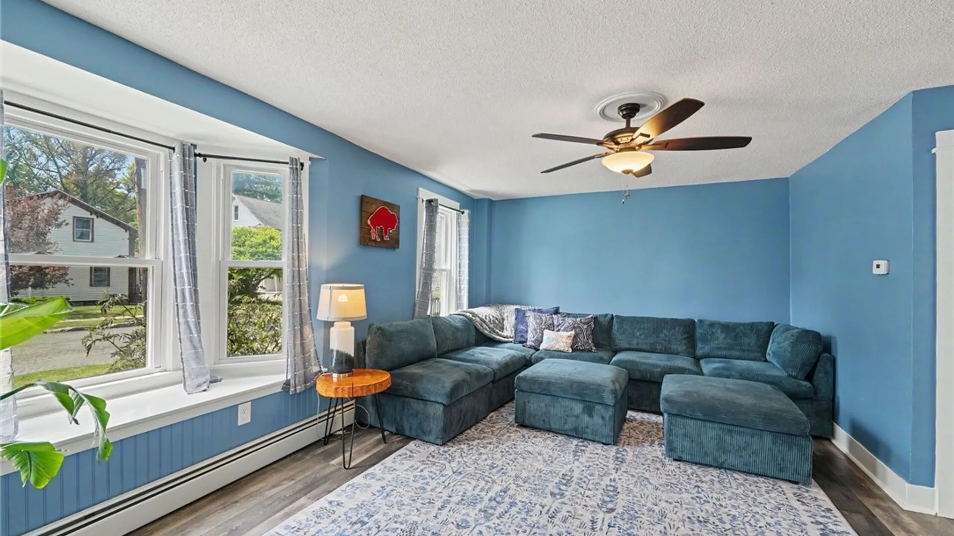 Property at 18 Lake Avenue, Lancaster, NY 14086 19