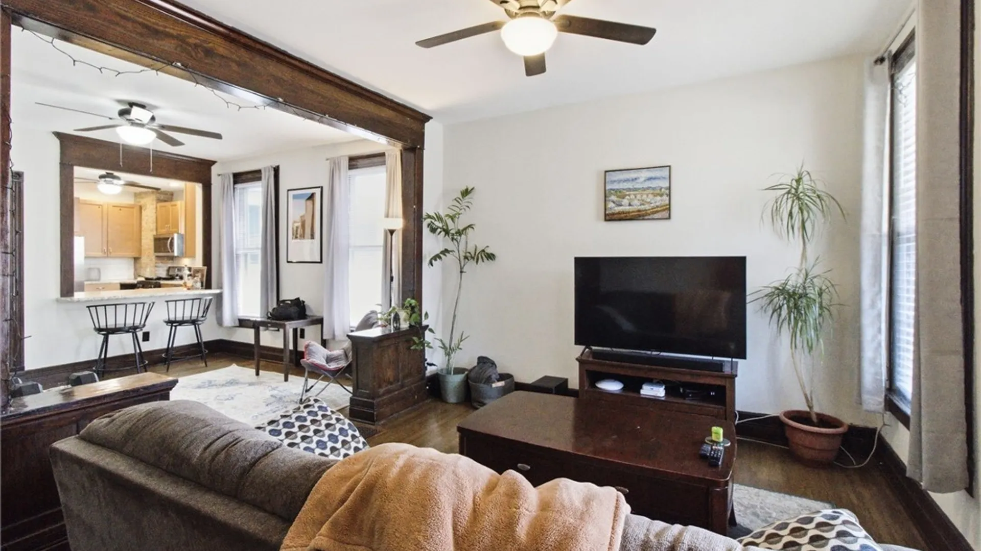 Property at 47 Elmwood Avenue, Buffalo, NY 14201 21