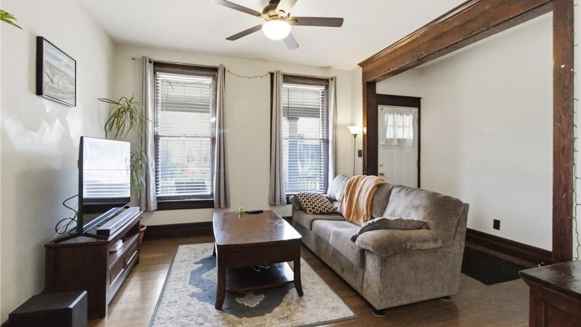 Property at 47 Elmwood Avenue, Buffalo, NY 14201 22