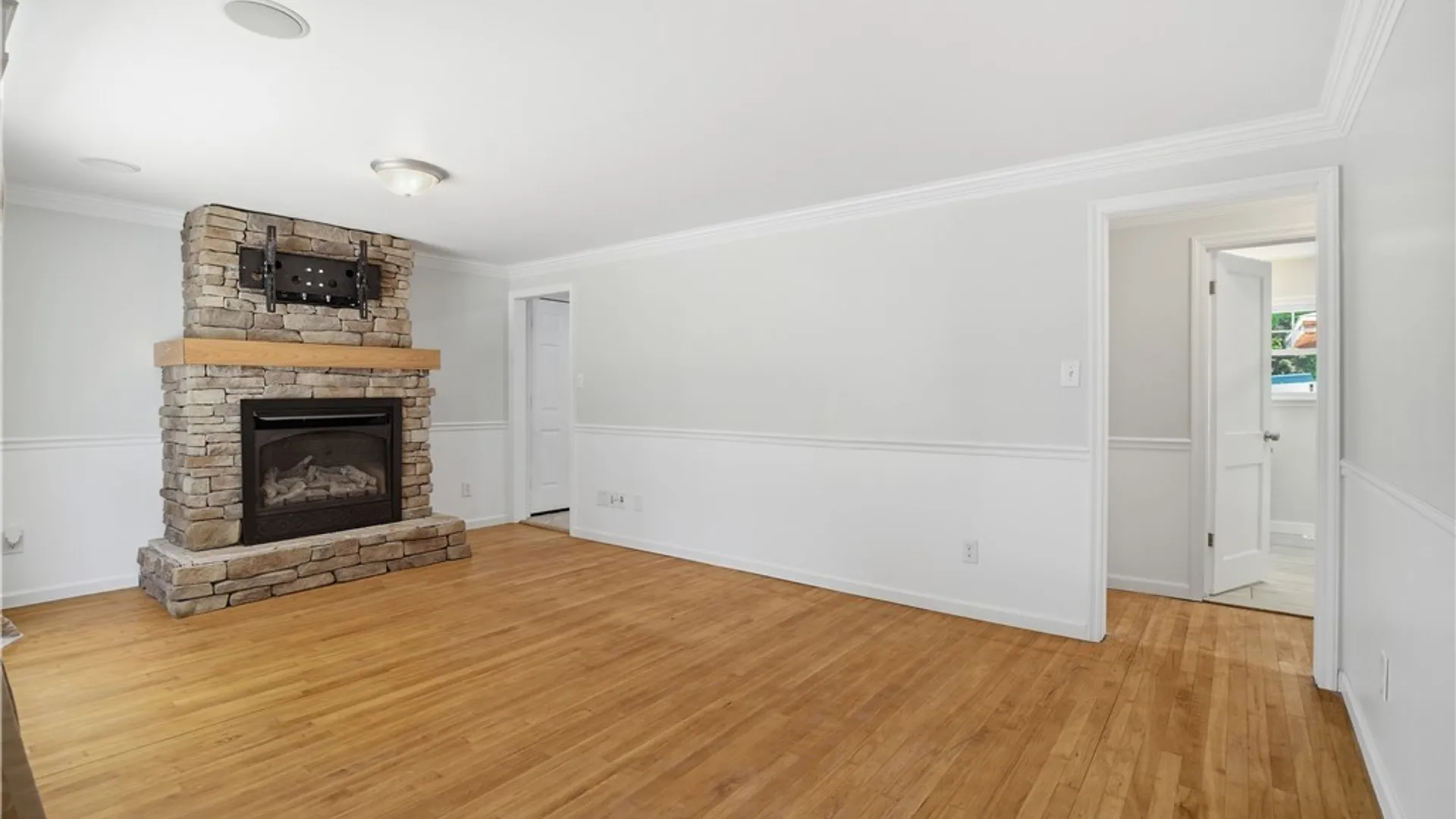 Property at 31 Marvin Avenue, Busti, NY 14750 9