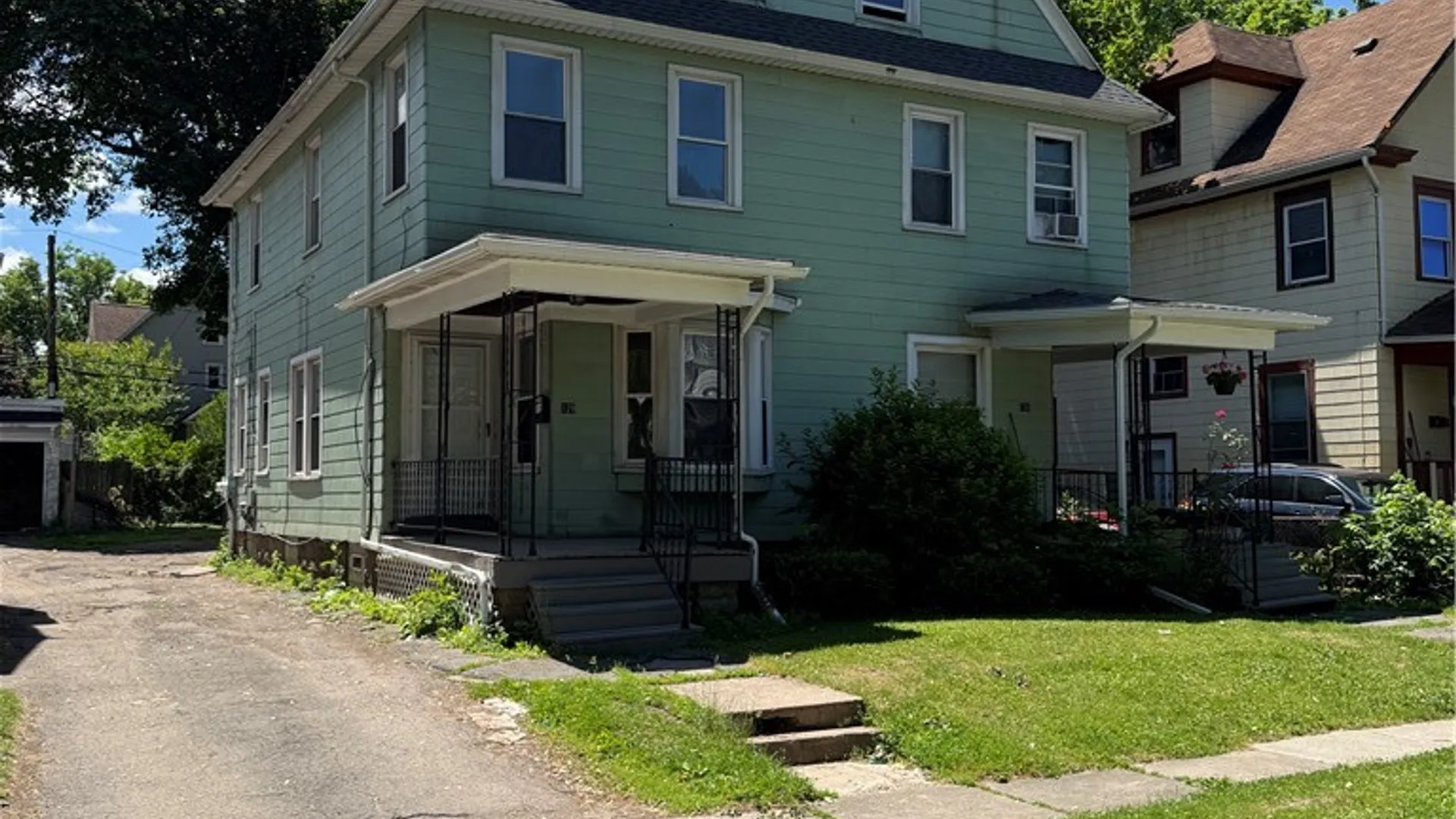 Property at 129-131 Flower City Park, Rochester, NY 14615 17