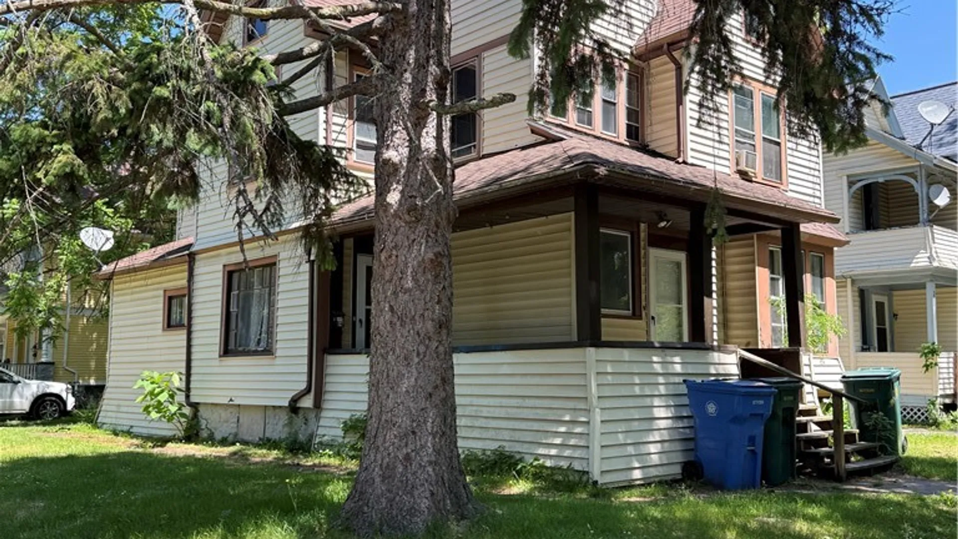 Property at 206 Kirkland Road, Rochester, NY 14611 10