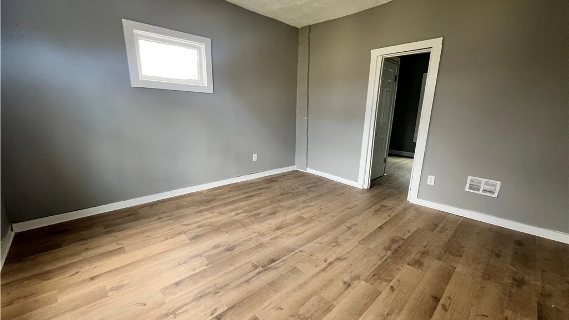 Property at 521 Clifford Avenue, Rochester, NY 14621 13