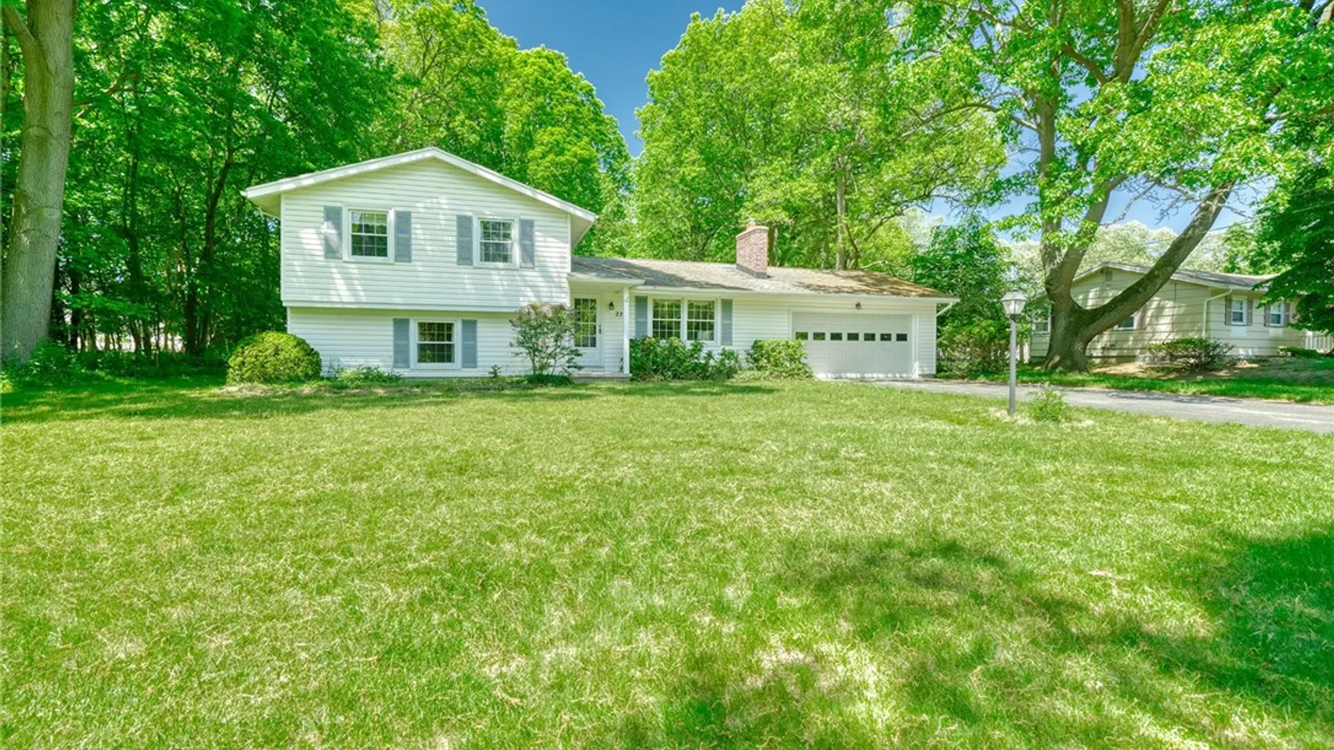 Property at 226 Dickinson Road, Webster, NY 14480 2