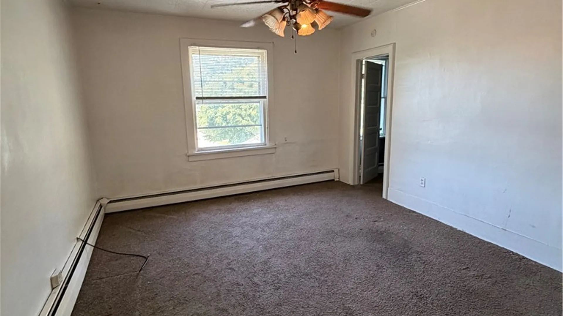 Property at 31 Ideal Street, Buffalo, NY 14206 9