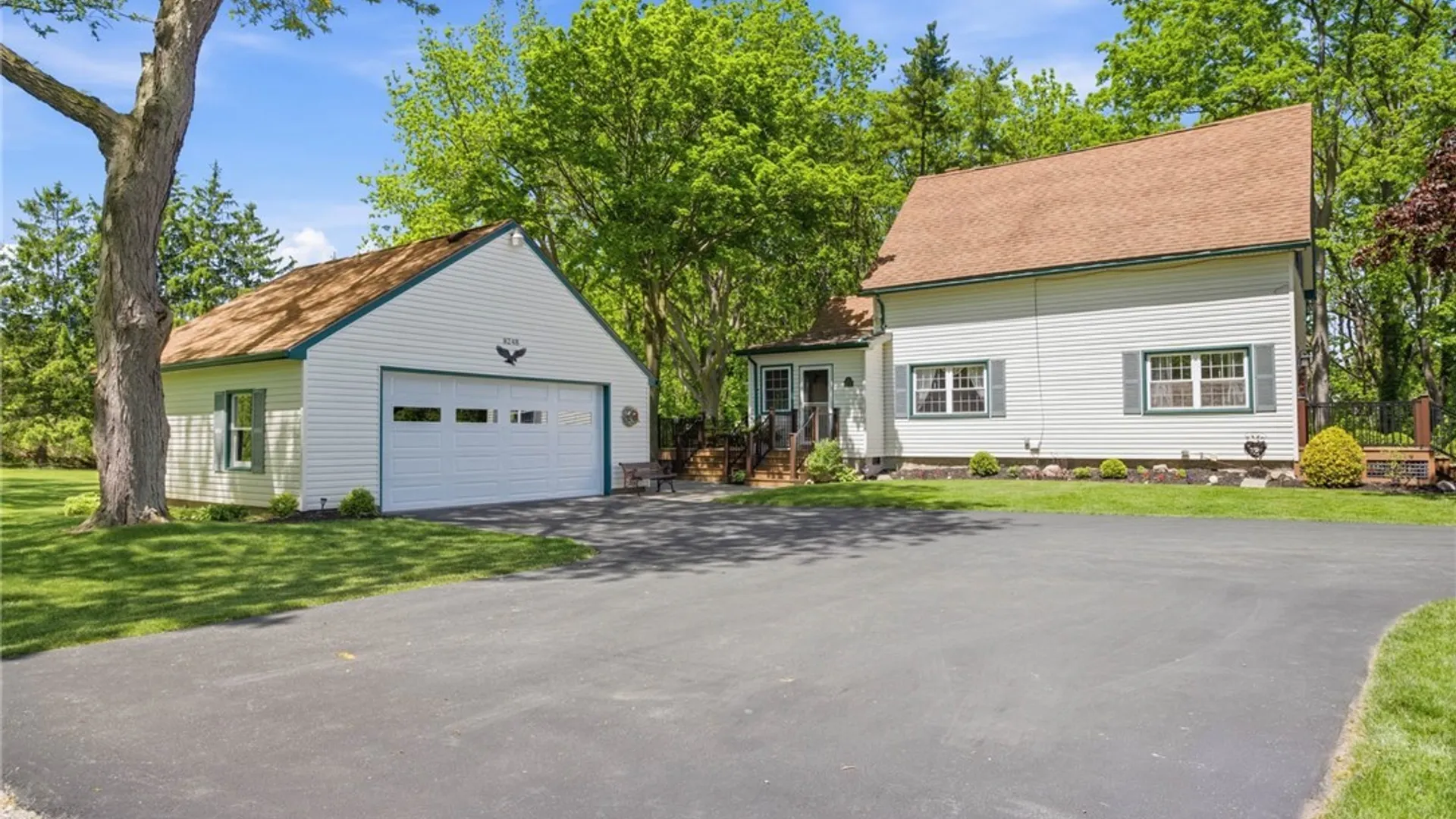 Property at 8248 Lewiston Road, Batavia, NY 14020 4