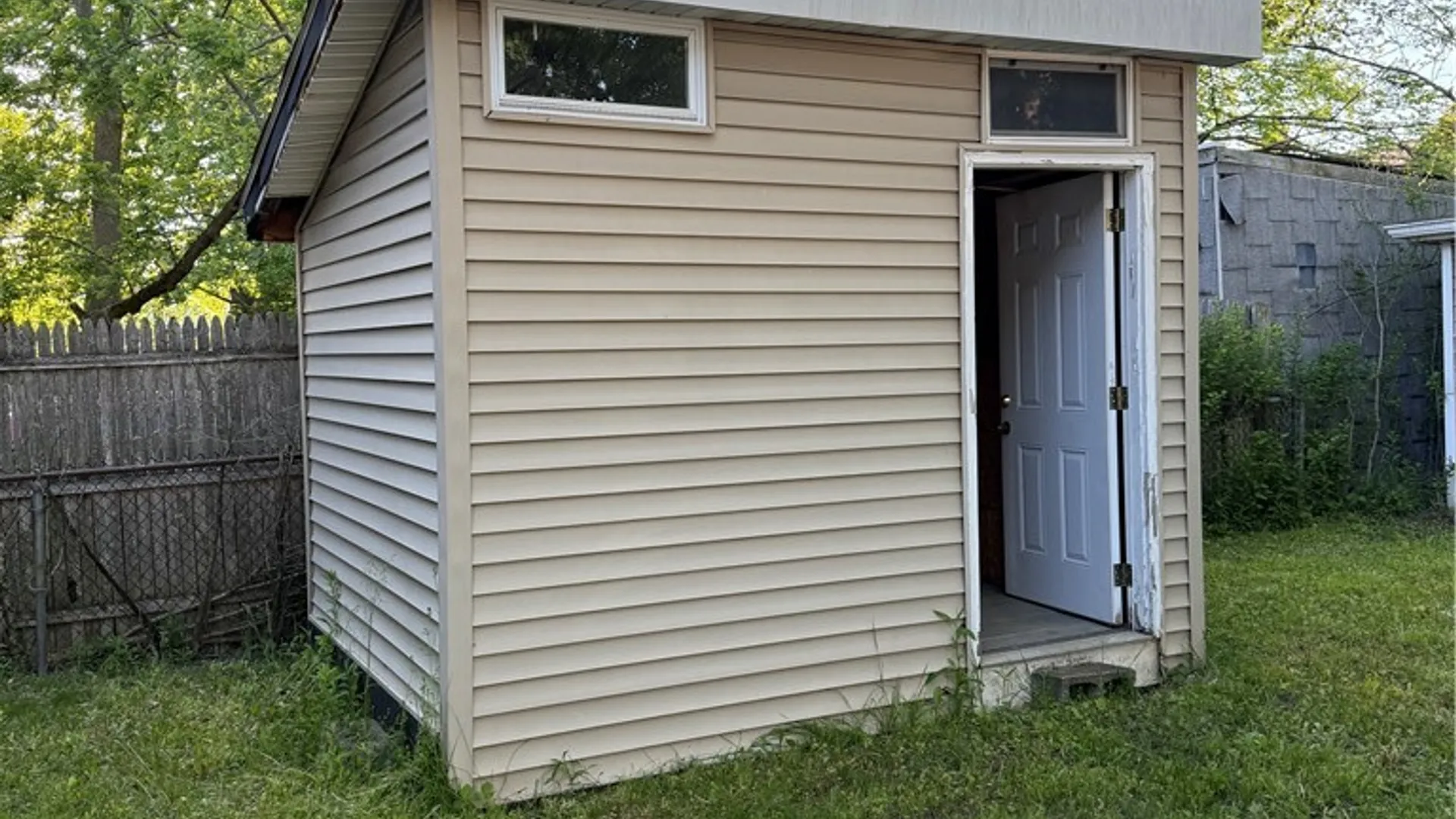 Property at 108 Dunlop Ave Avenue, Buffalo, NY 14215 4
