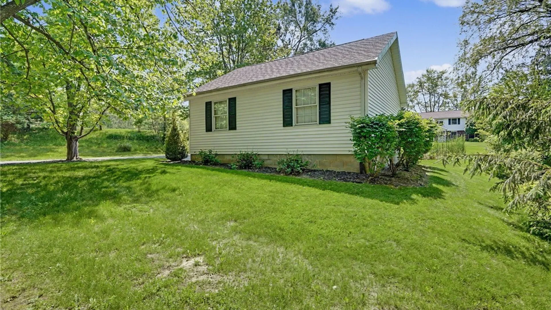 Property at 2137 Grover Road, Aurora, NY 14170 49