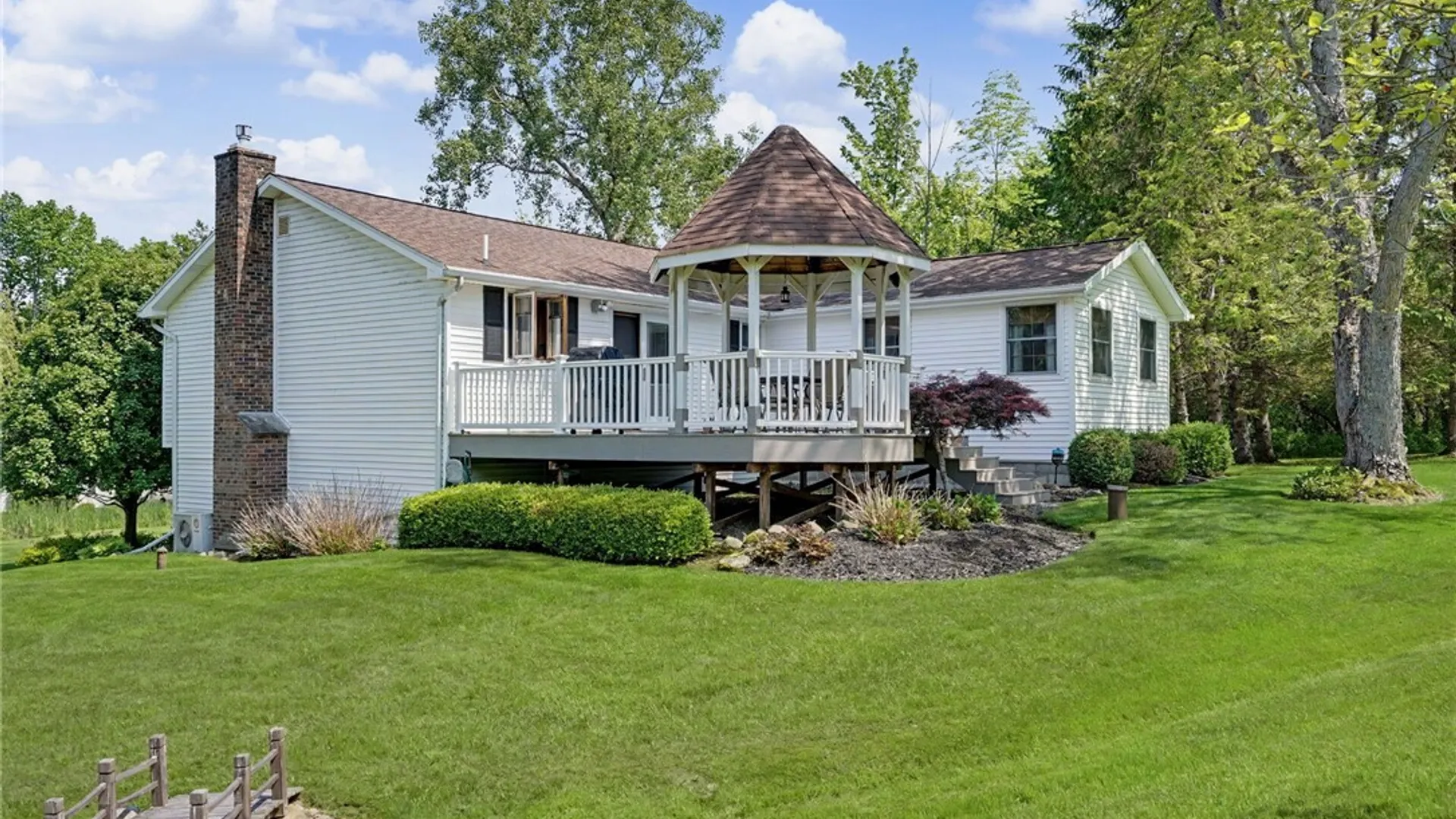 Property at 2137 Grover Road, Aurora, NY 14170 9