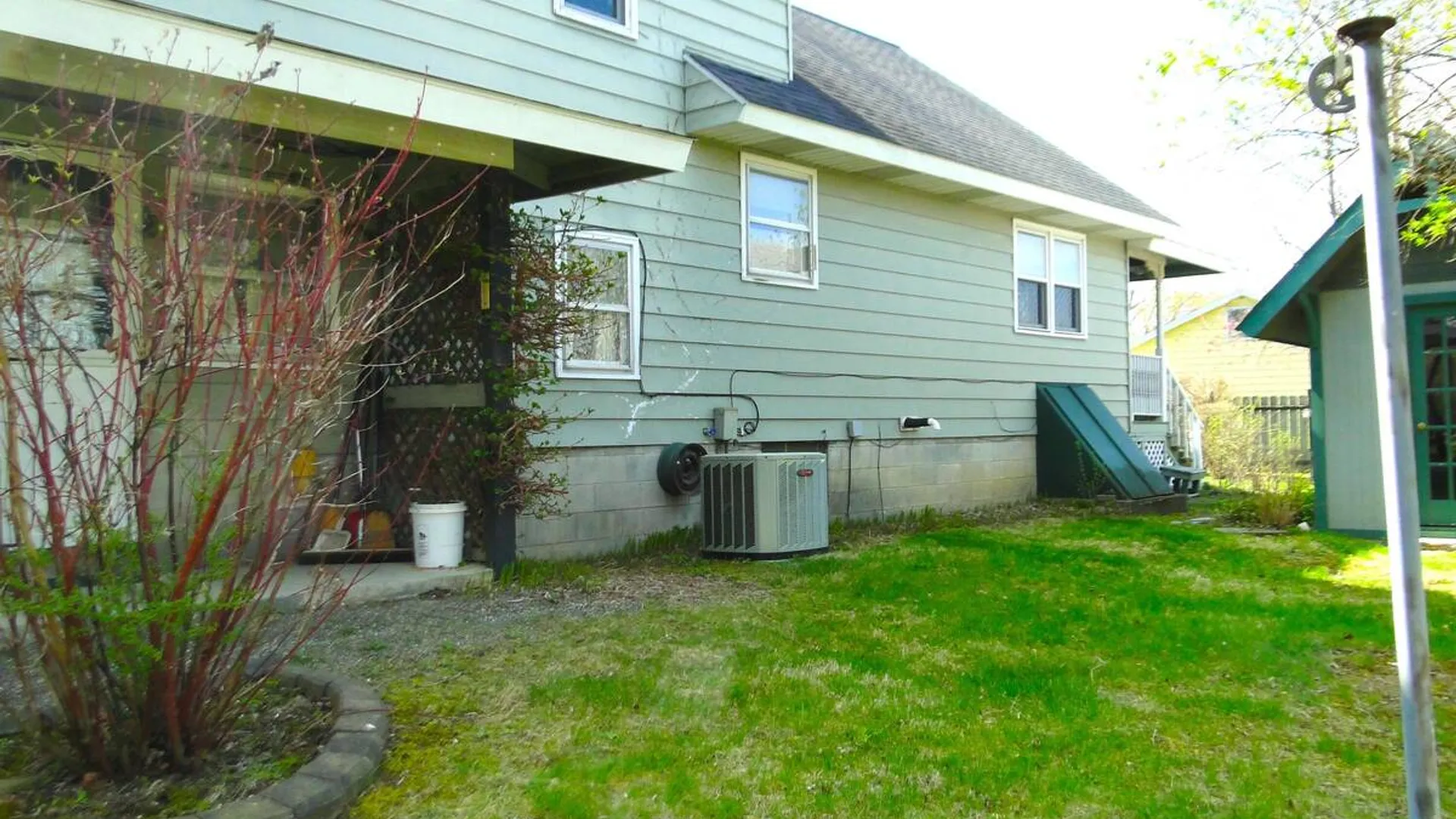 Property at 2085 Lancaster Street, Schenectady, NY 12308 23
