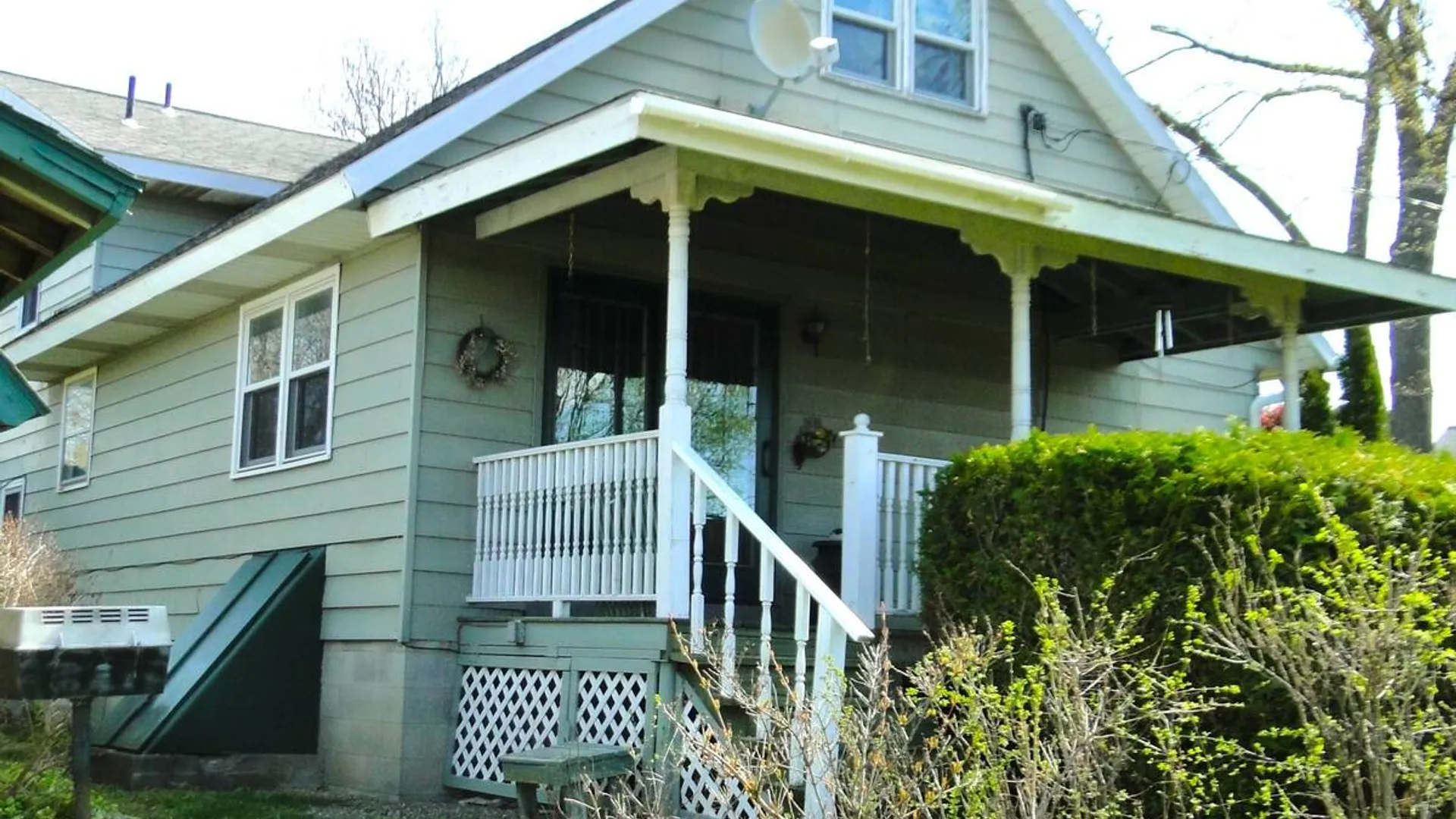 Property at 2085 Lancaster Street, Schenectady, NY 12308 25