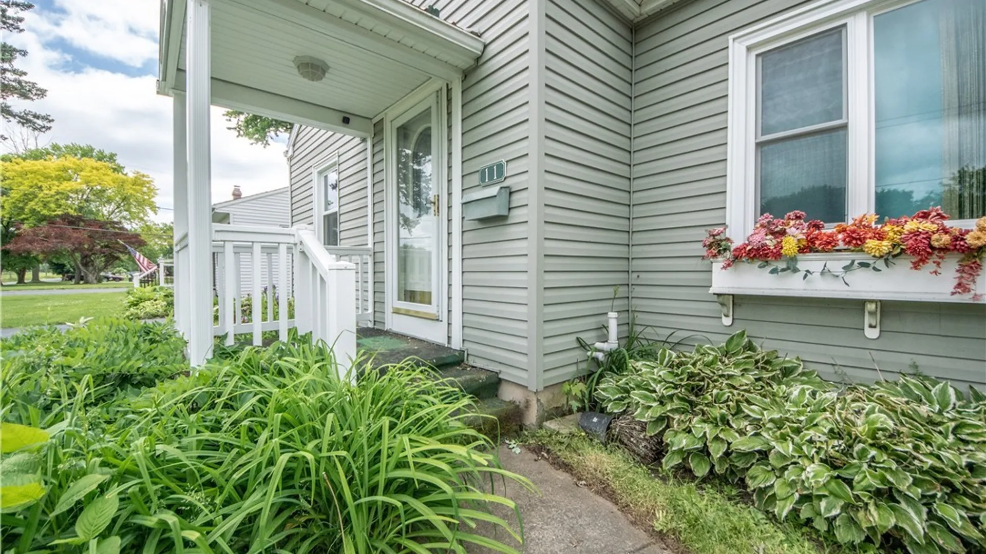 Property at 11 Davison Road, Lockport City, NY 14094 3