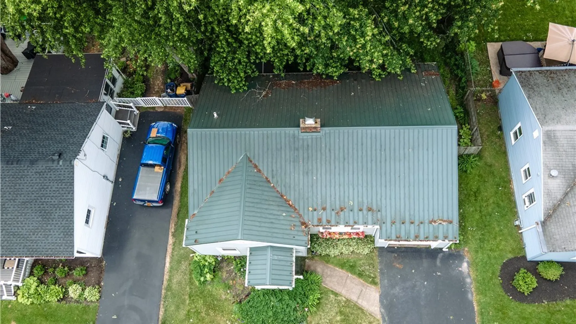 Property at 11 Davison Road, Lockport City, NY 14094 7