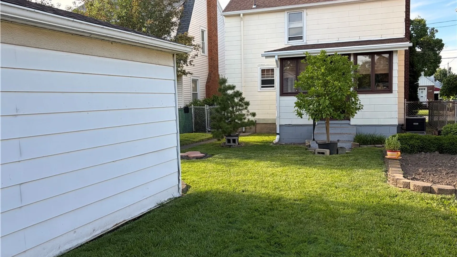 Property at 2721 Weston Avenue, Niagara Falls, NY 14305 6