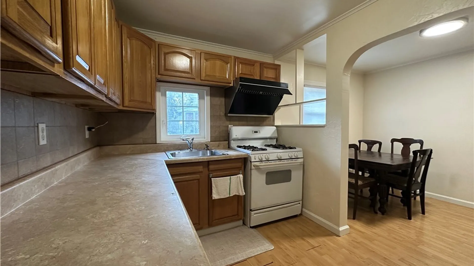 Property at 117 Hood Avenue, Syracuse, NY 13208 26