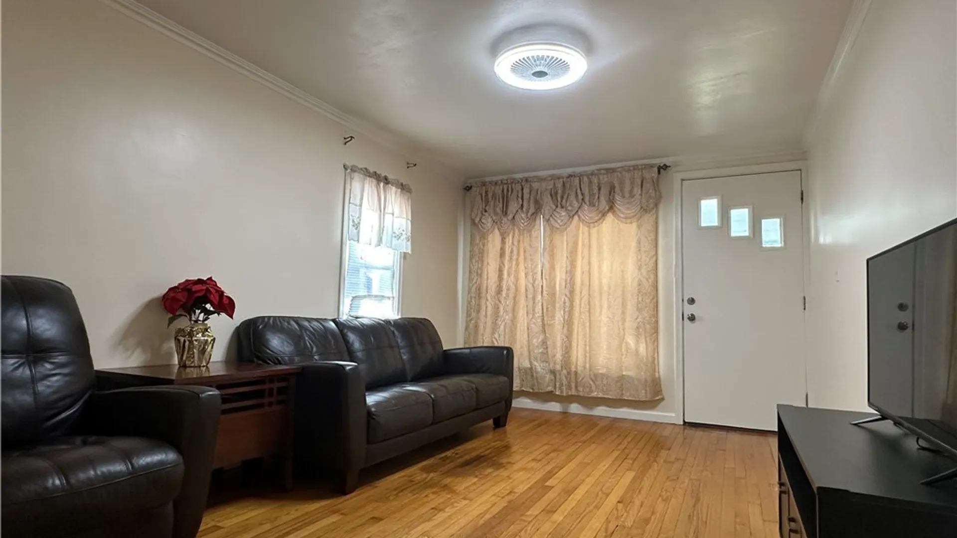 Property at 117 Hood Avenue, Syracuse, NY 13208 8