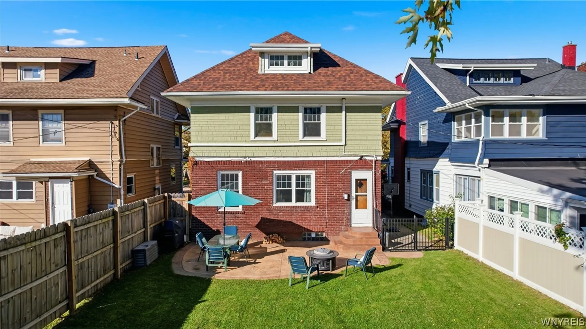 Property at 11 Admiral Road, Buffalo, NY 14216 2
