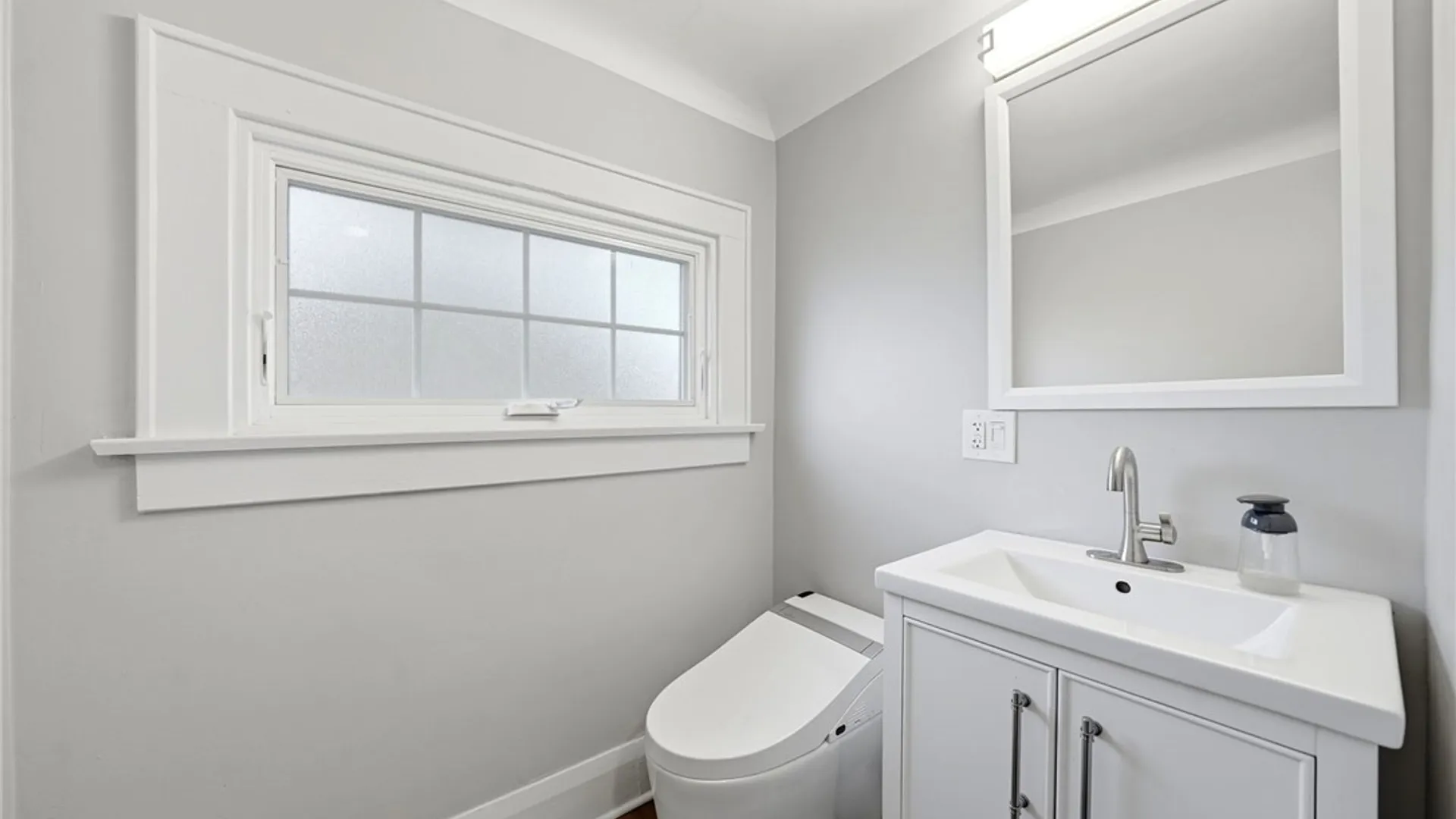 Property at 11 Admiral Road, Buffalo, NY 14216 42