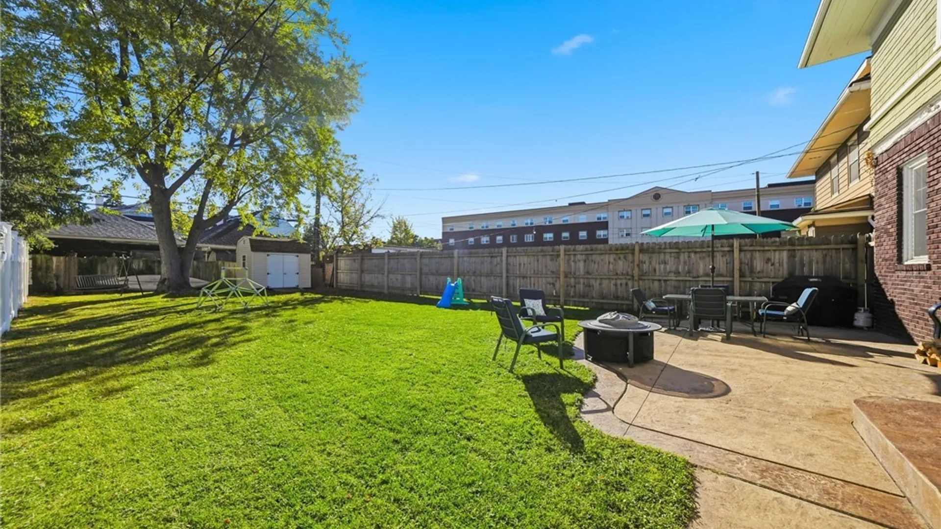 Property at 11 Admiral Road, Buffalo, NY 14216 5