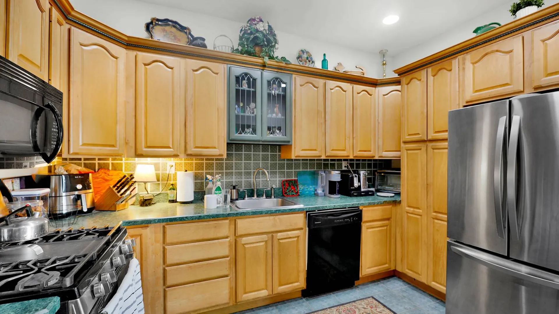 Property at 1138 E 3rd St, Brooklyn, NY 11230 9