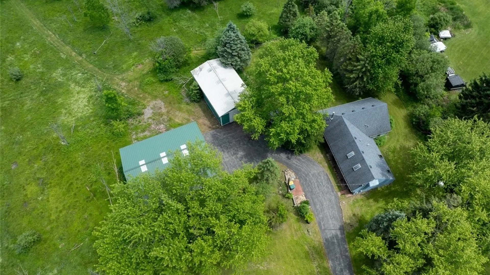 Property at 1827 Maxon Road, Bennington, NY 14011 23