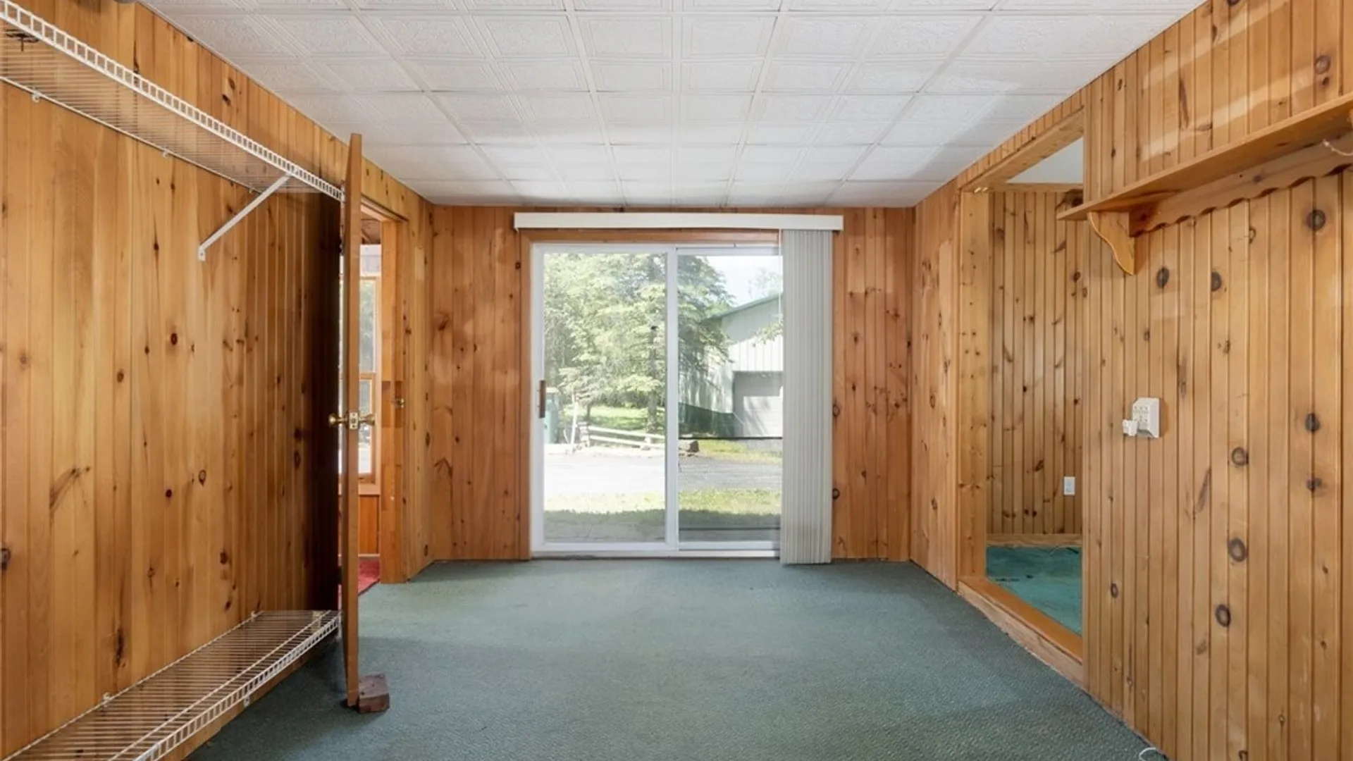 Property at 1827 Maxon Road, Bennington, NY 14011 5